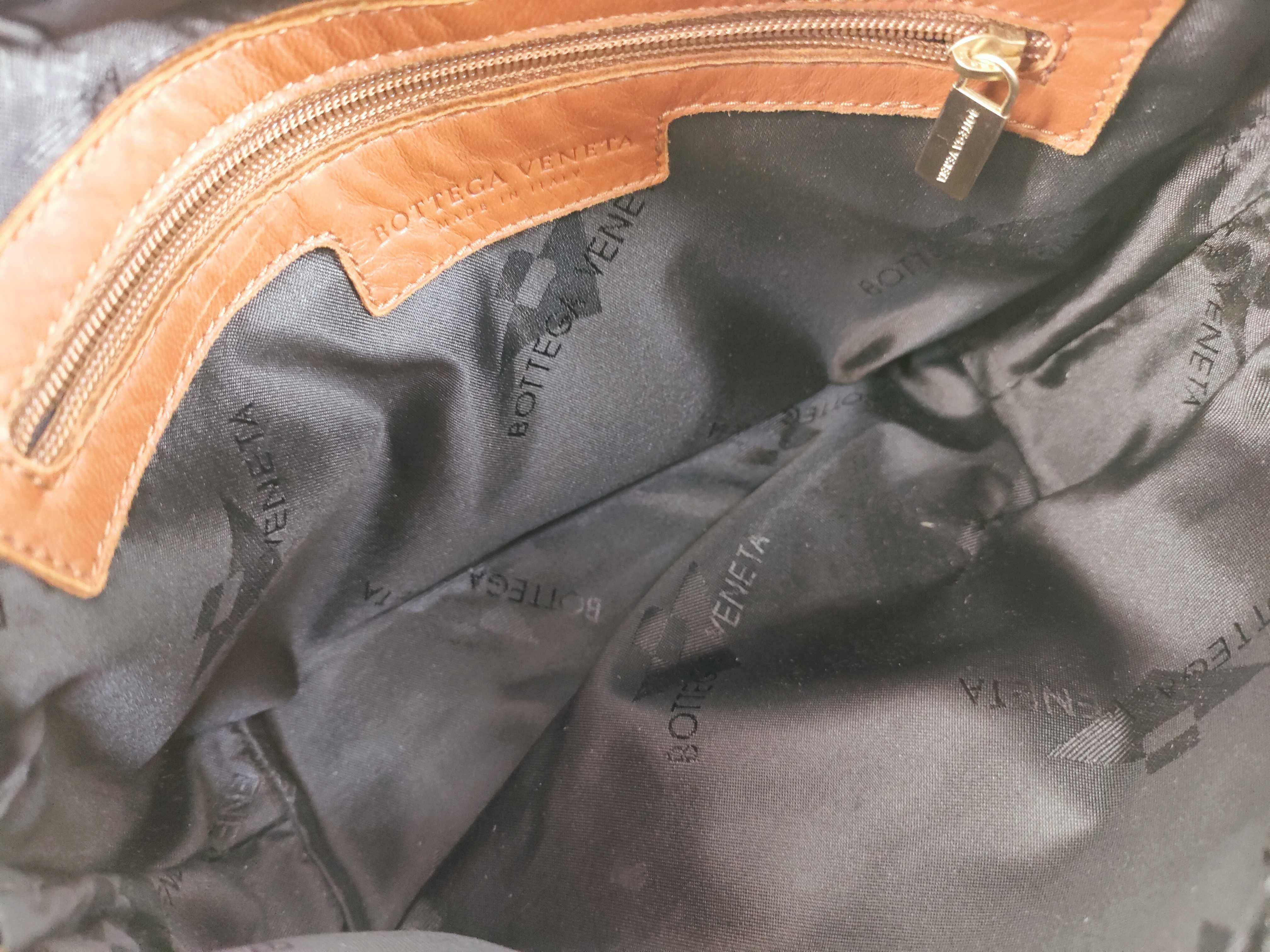 Intrecciato Shoulder Bag, Brown Shoulder Bag — view 10
