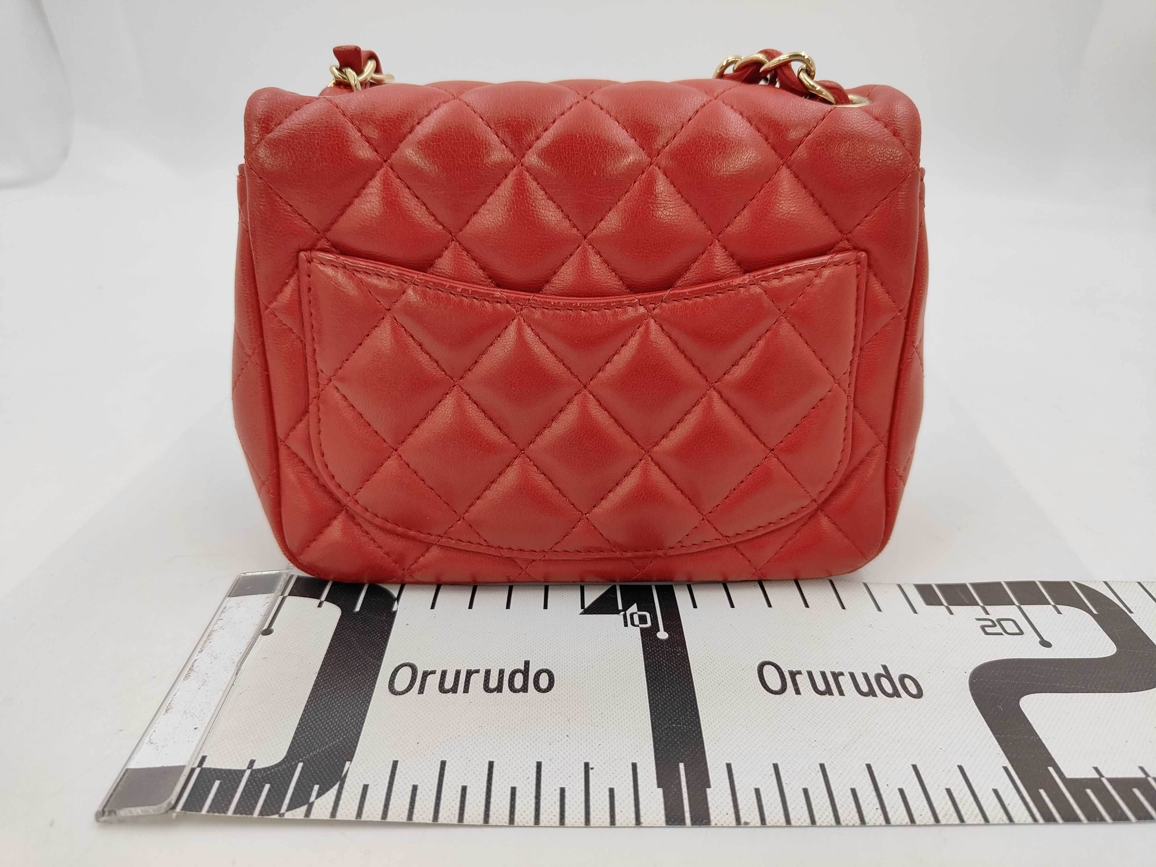 Coco Mark Matelassé Chain Shoulder Bag AS0321 Lambskin Red Gold Hardware Shoulder Bag — view 2