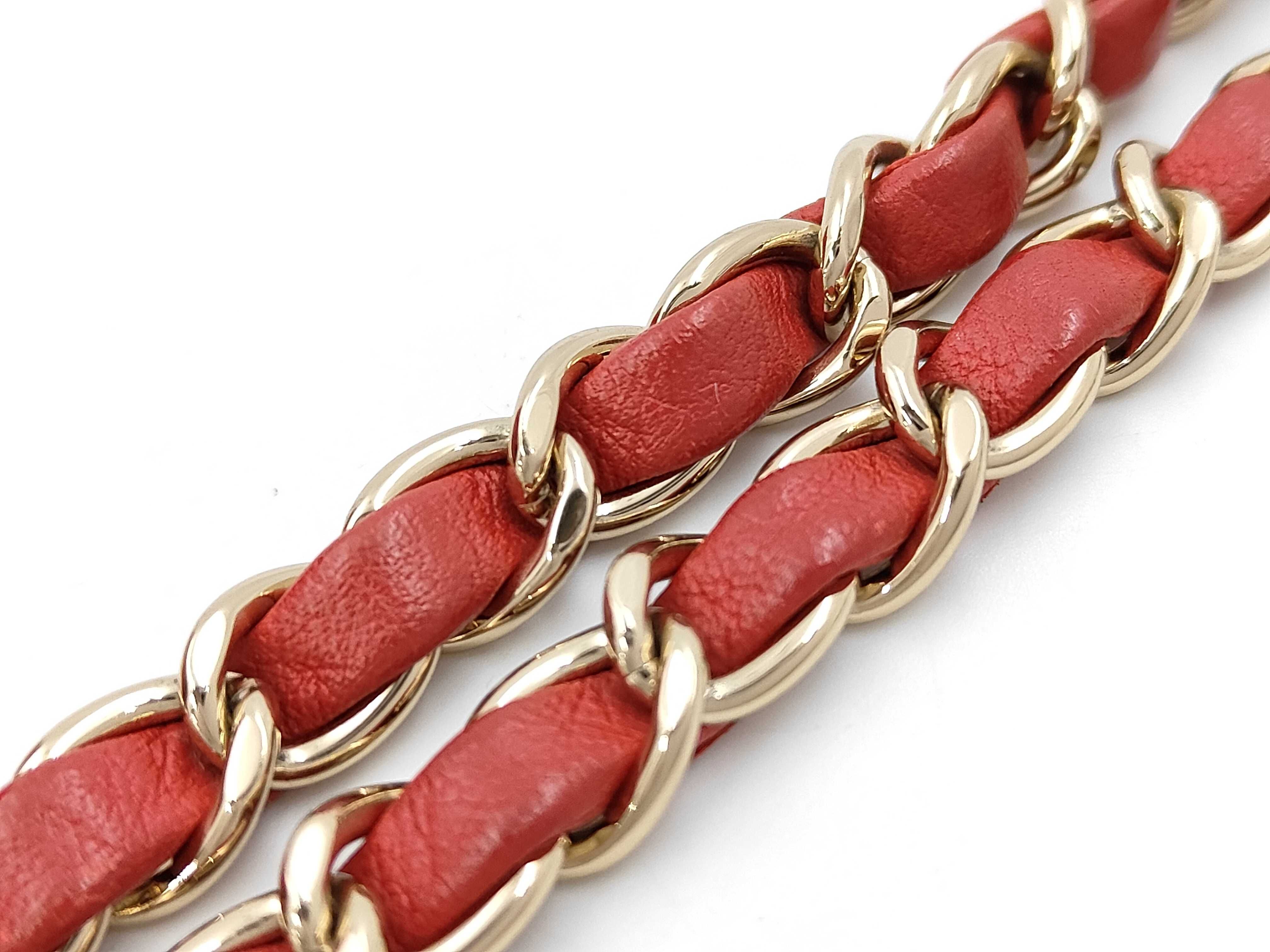 Coco Mark Matelassé Chain Shoulder Bag AS0321 Lambskin Red Gold Hardware Shoulder Bag — view 4