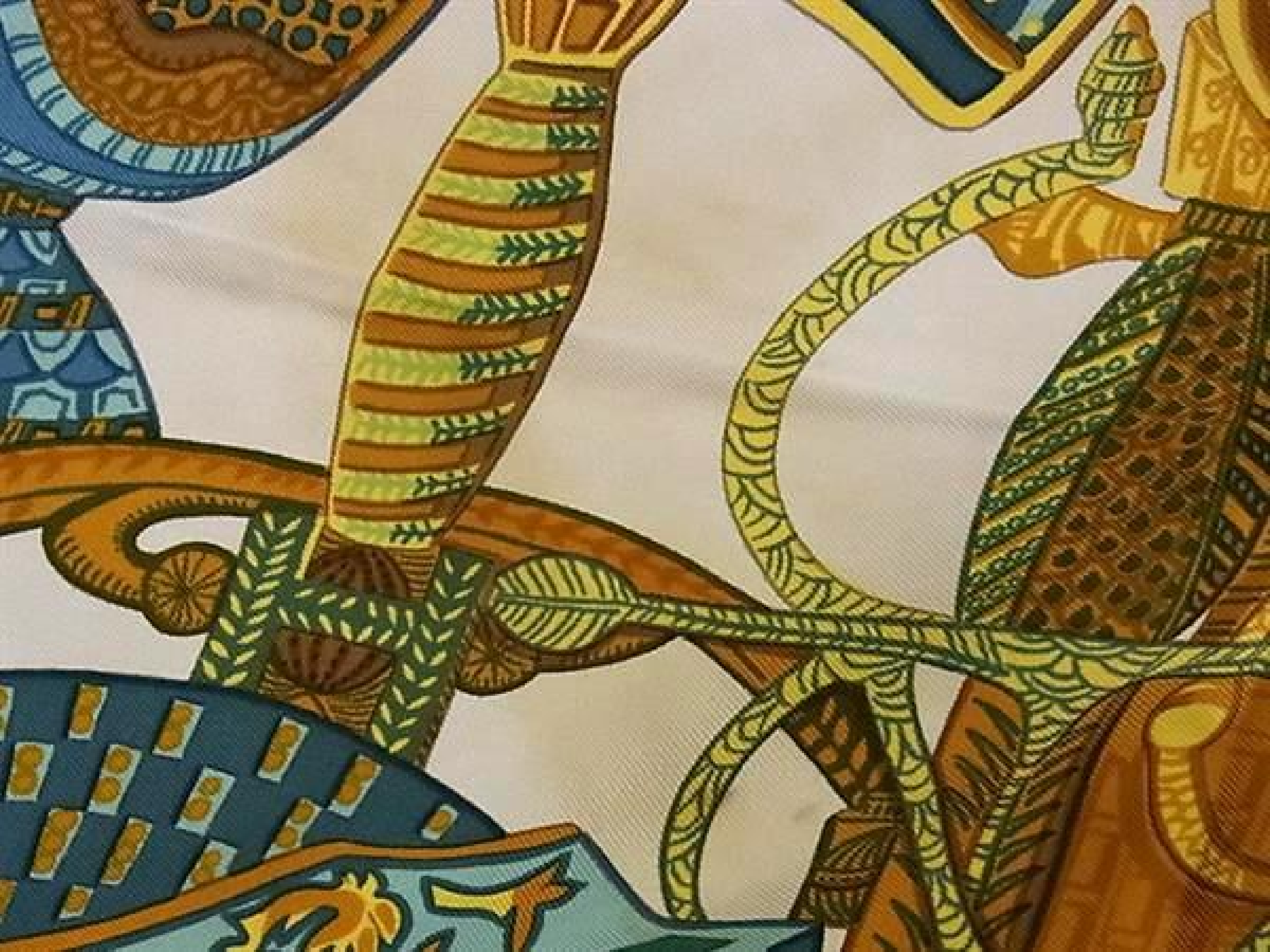 RMETS en PANACHE [Cavalry Helmet with Feather Ornament] Carre 90 Silk Large Scarf Stole Women's Green HE2502 Other Accessories — view 7