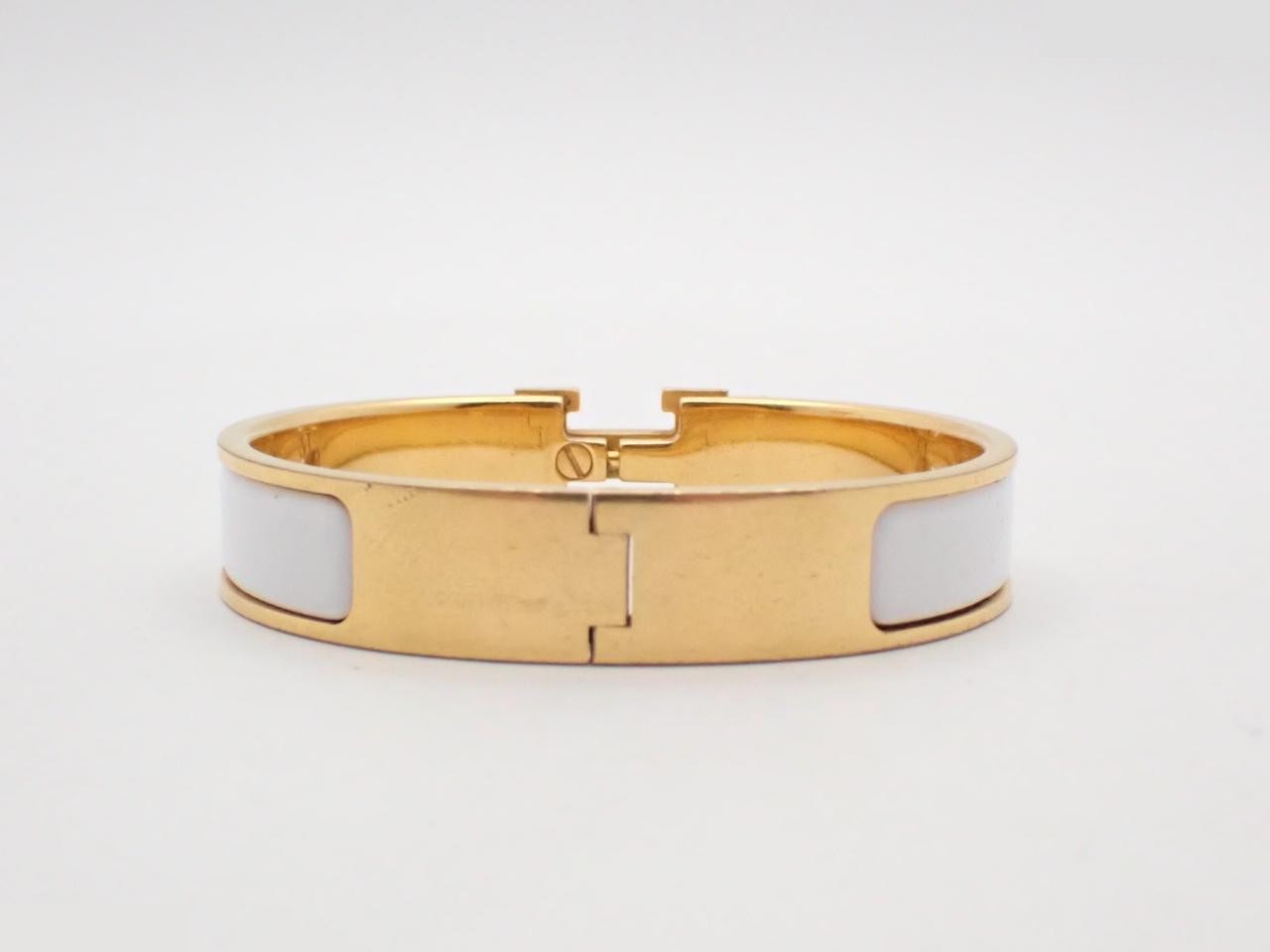 Click Crack Bangle, Wrist Circumference Approx. 16cm — view 2