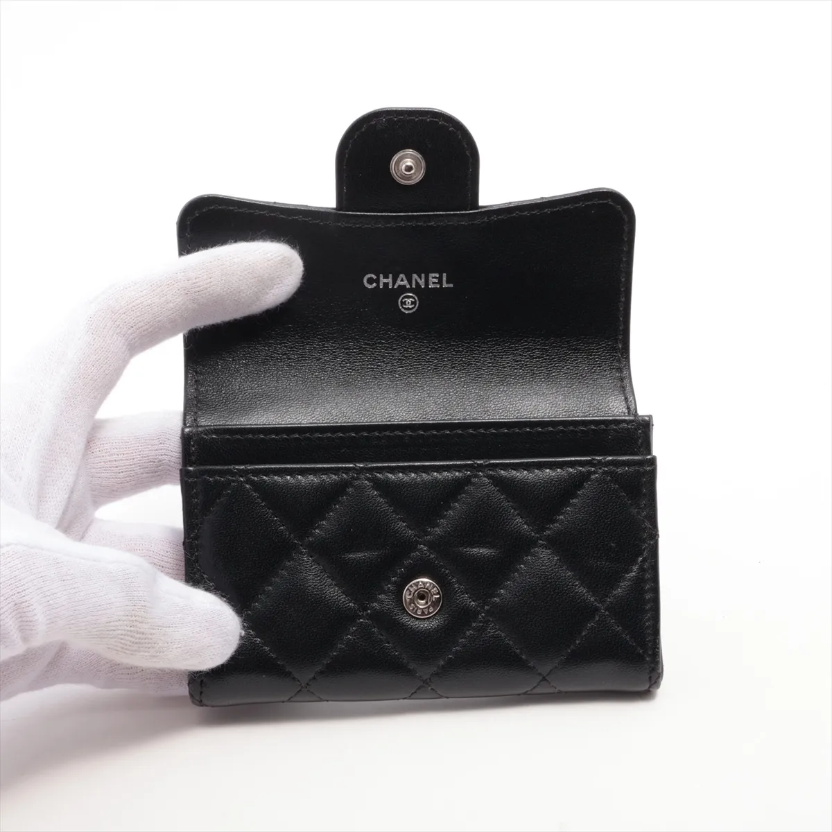 Matelasse Lambskin Card Case Black Silver Hardware 31616754 — view 3