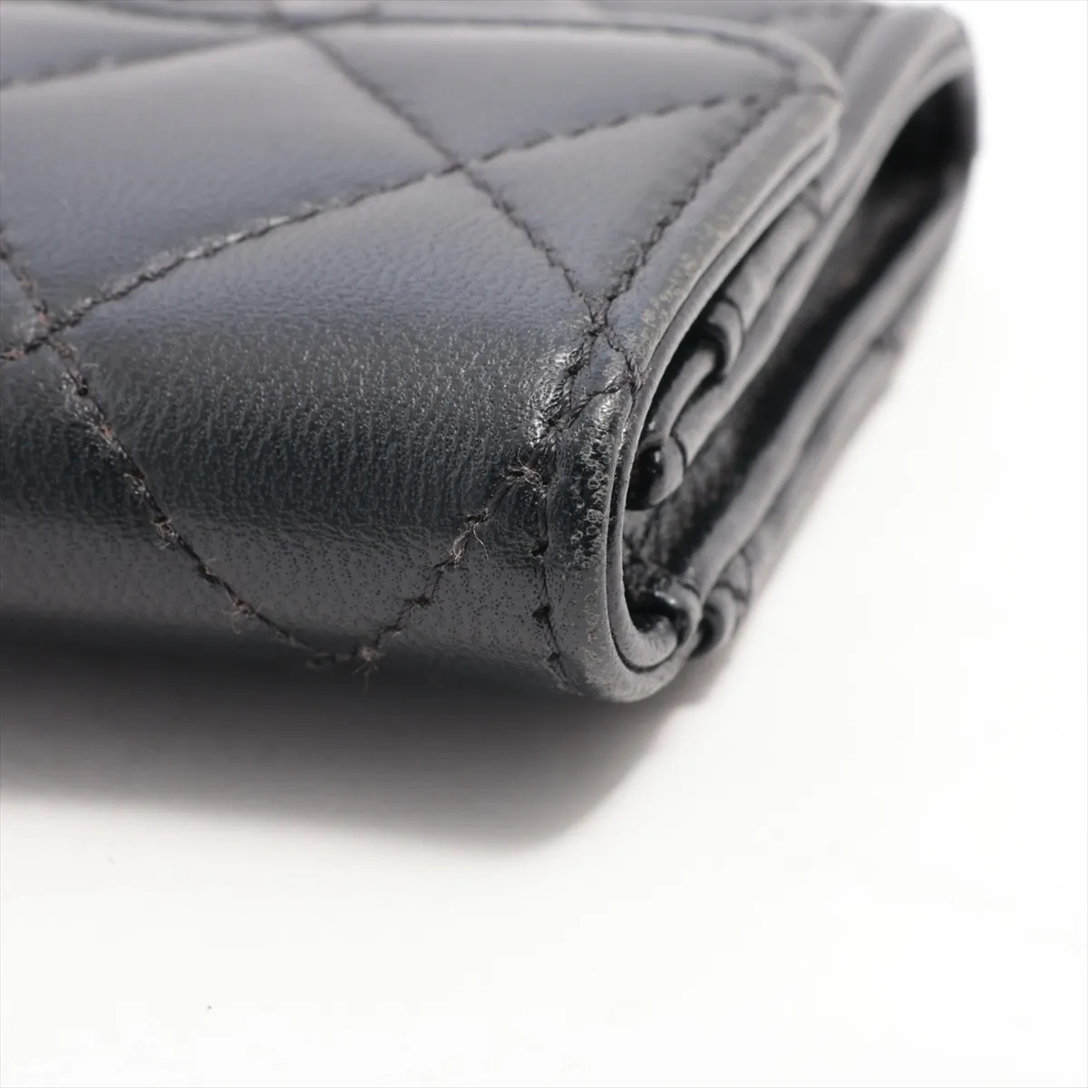 Matelasse Lambskin Card Case Black Silver Hardware 31616754 — view 6