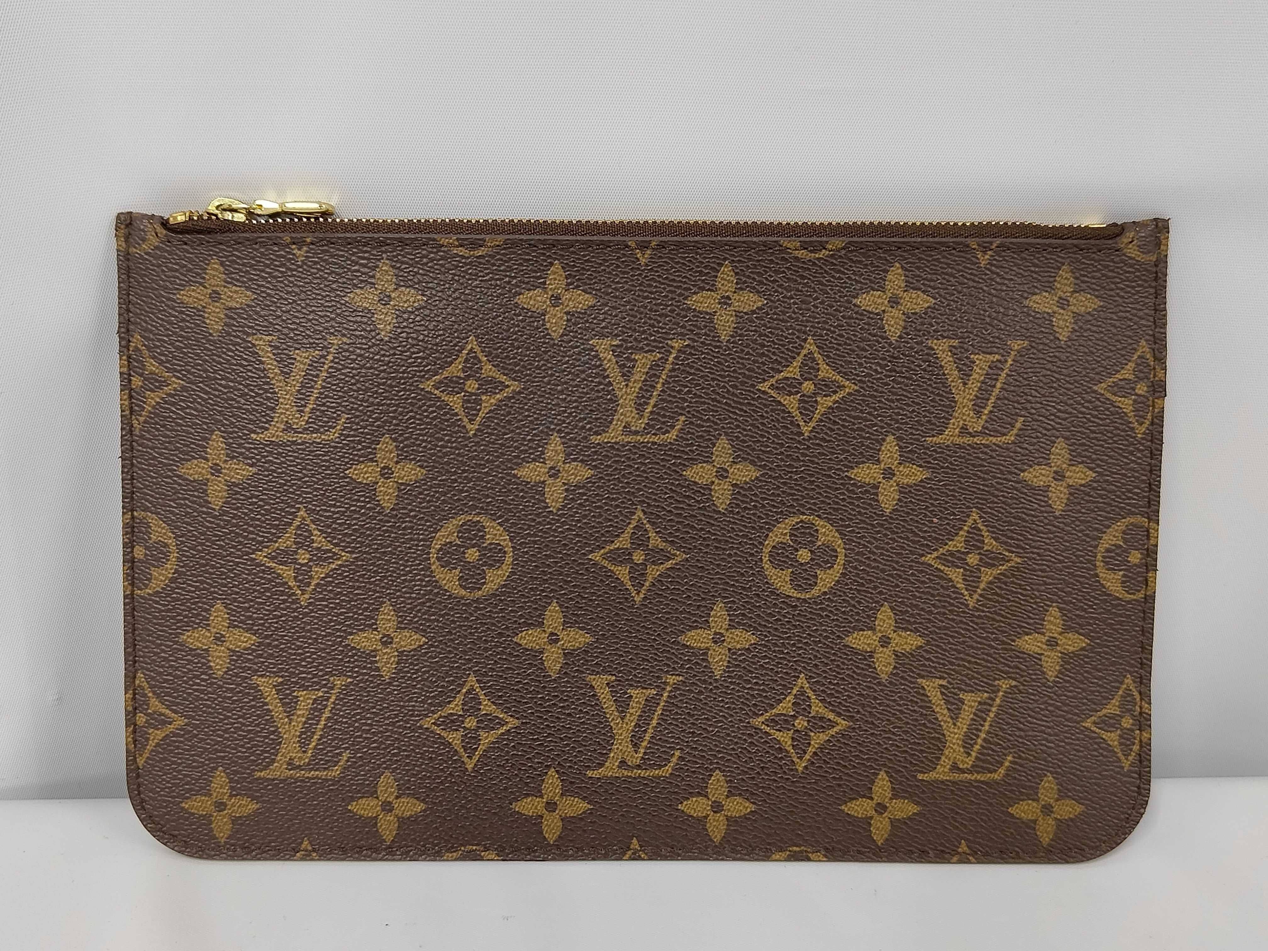 Monogram Neverfull Pouch