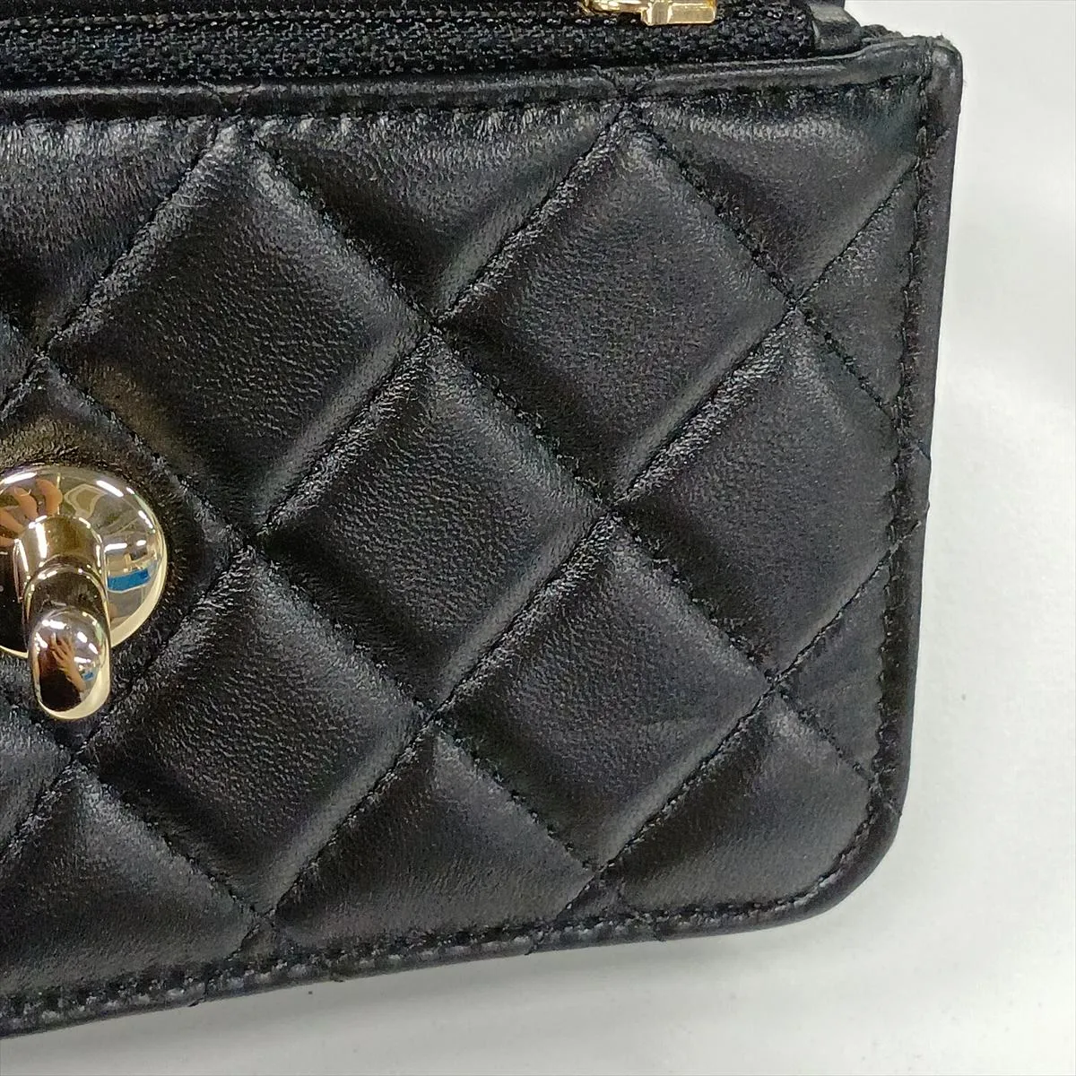 Trendy CC Lambskin Chain Shoulder Bag, Black with Gold Hardware, Random Serial Number — view 14
