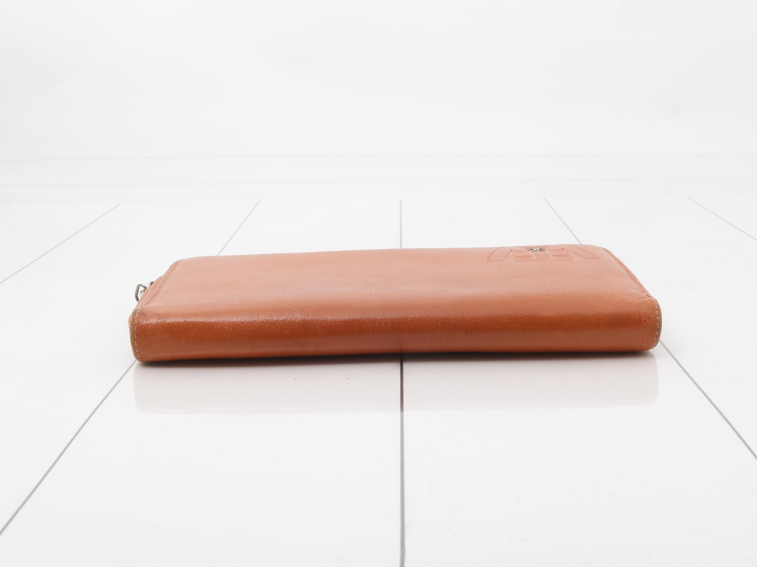 Leather Coco Mark jacket motif round zipper long wallet, orange — view 3