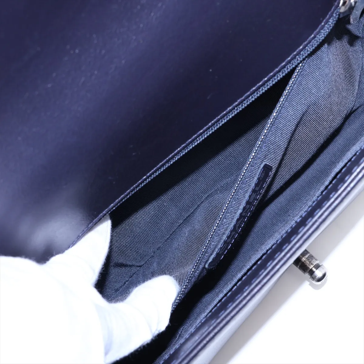 Boy Chanel 28 Large Leather Chain Shoulder Bag, Navy with Gunmetal Hardware, 21206419, Serial Number 21, A92193 — view 8