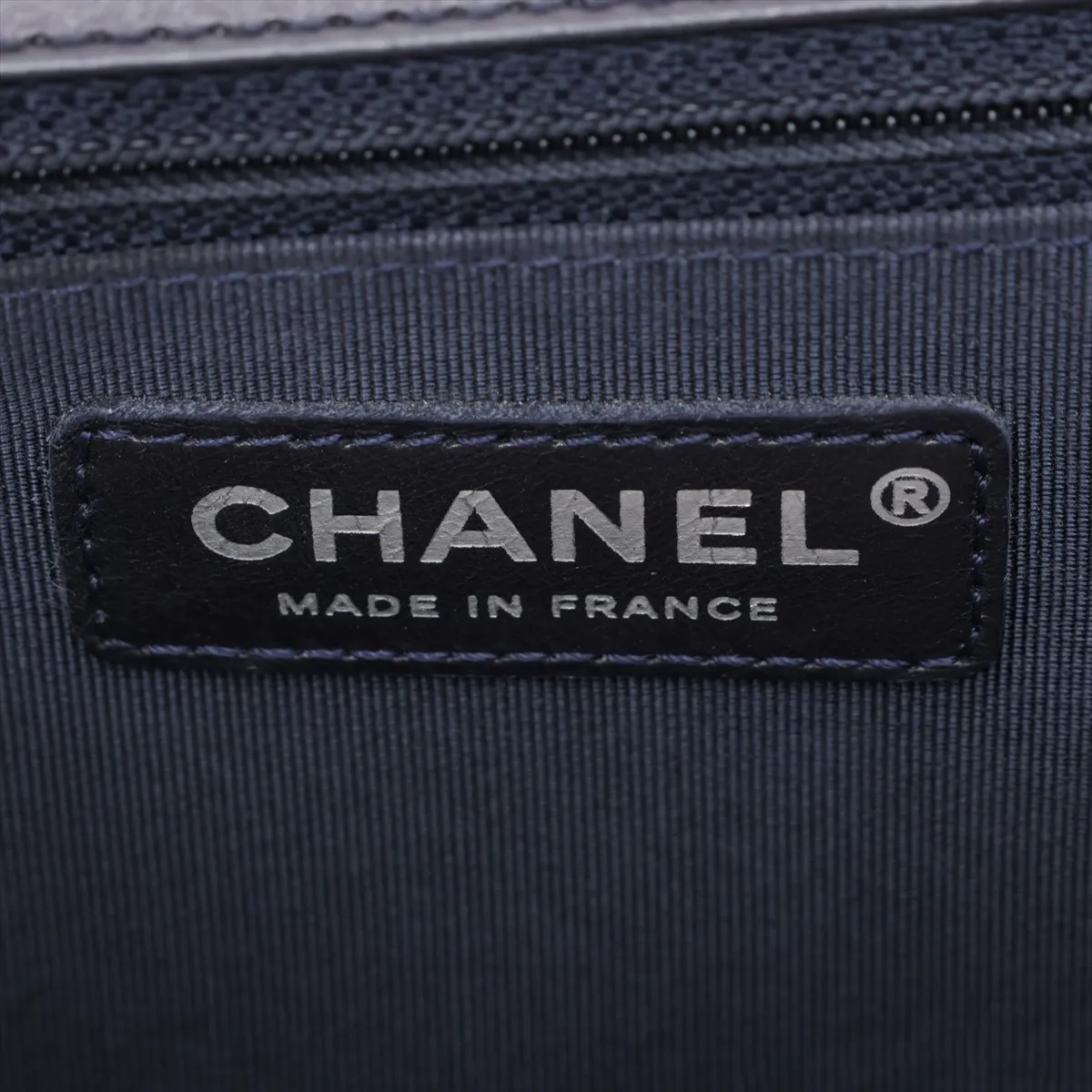 Boy Chanel 28 Large Leather Chain Shoulder Bag, Navy with Gunmetal Hardware, 21206419, Serial Number 21, A92193 — view 9