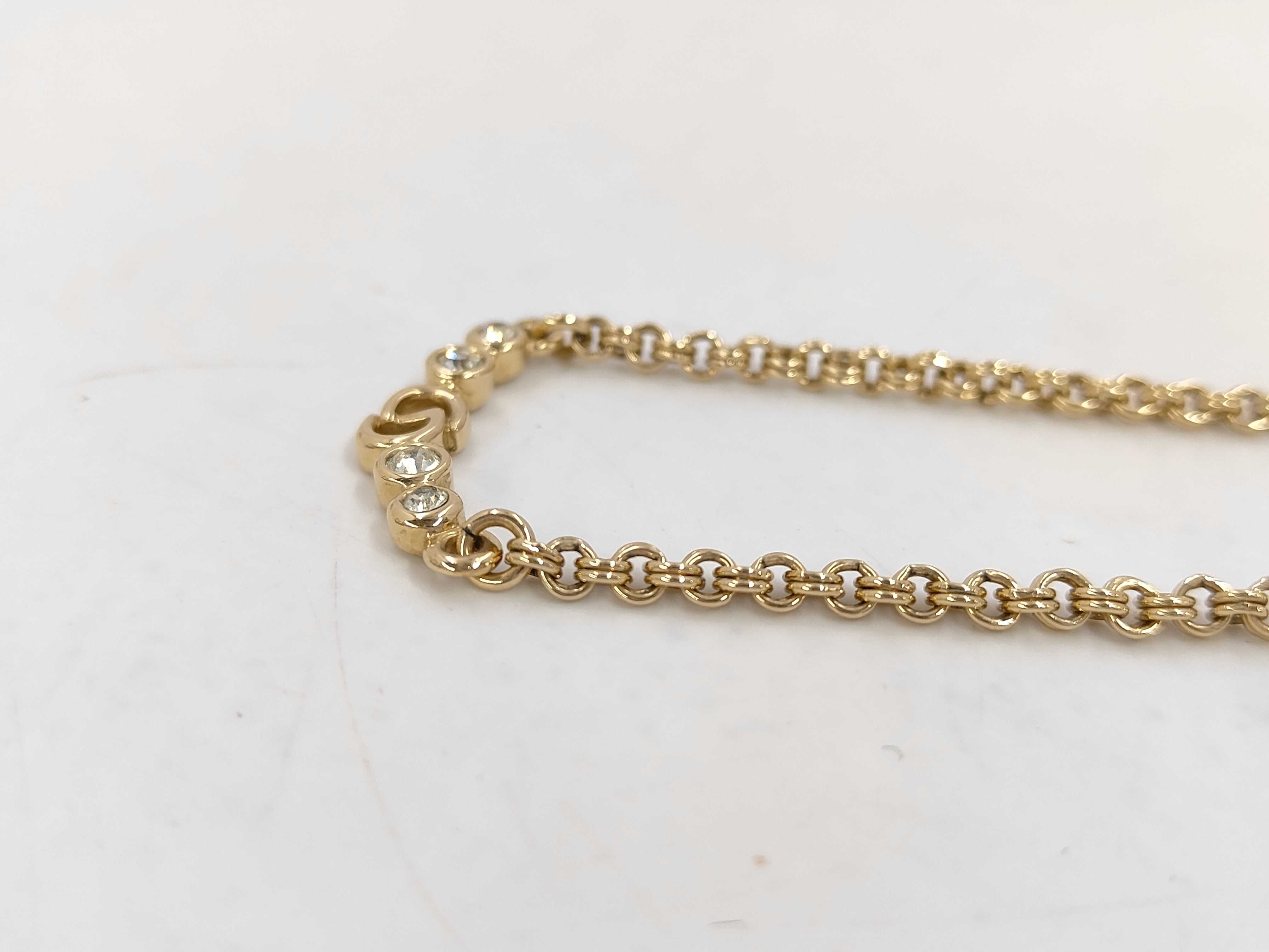 necklace — view 2