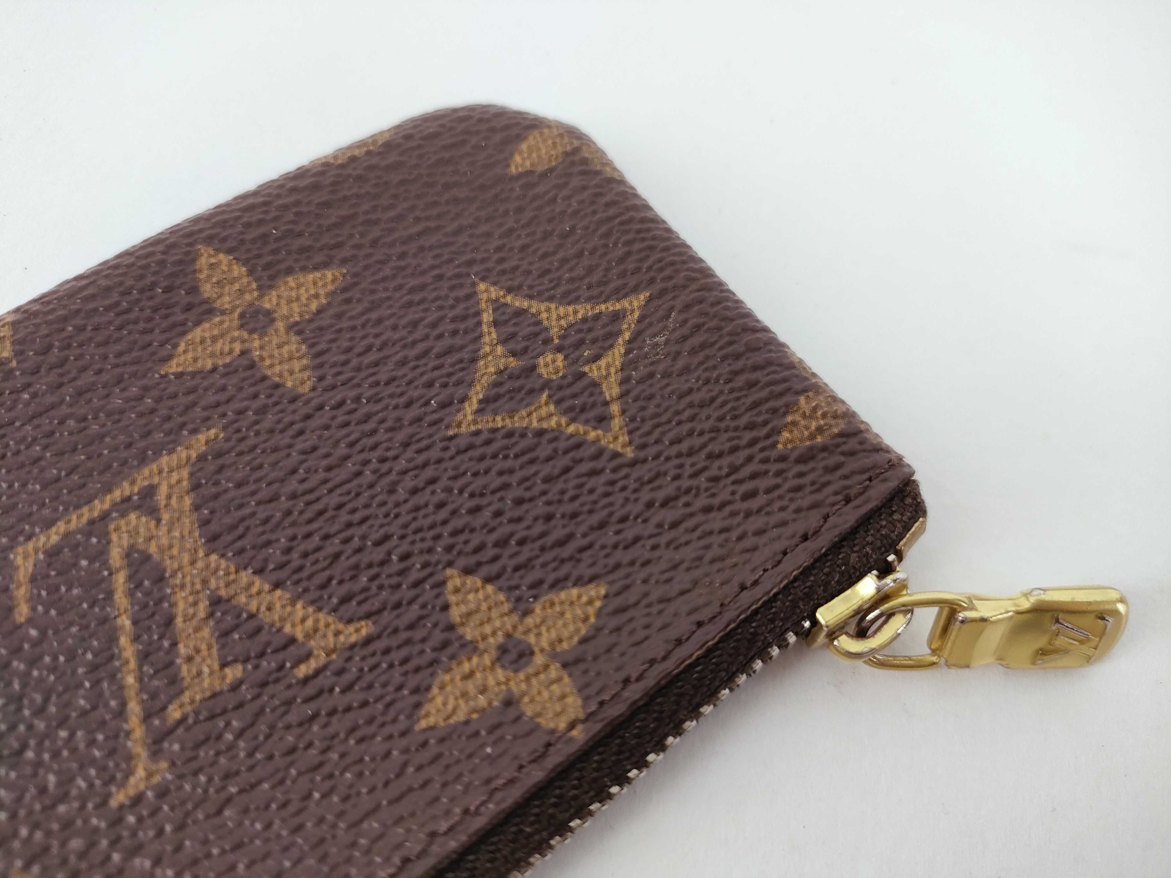 coin case — view 7
