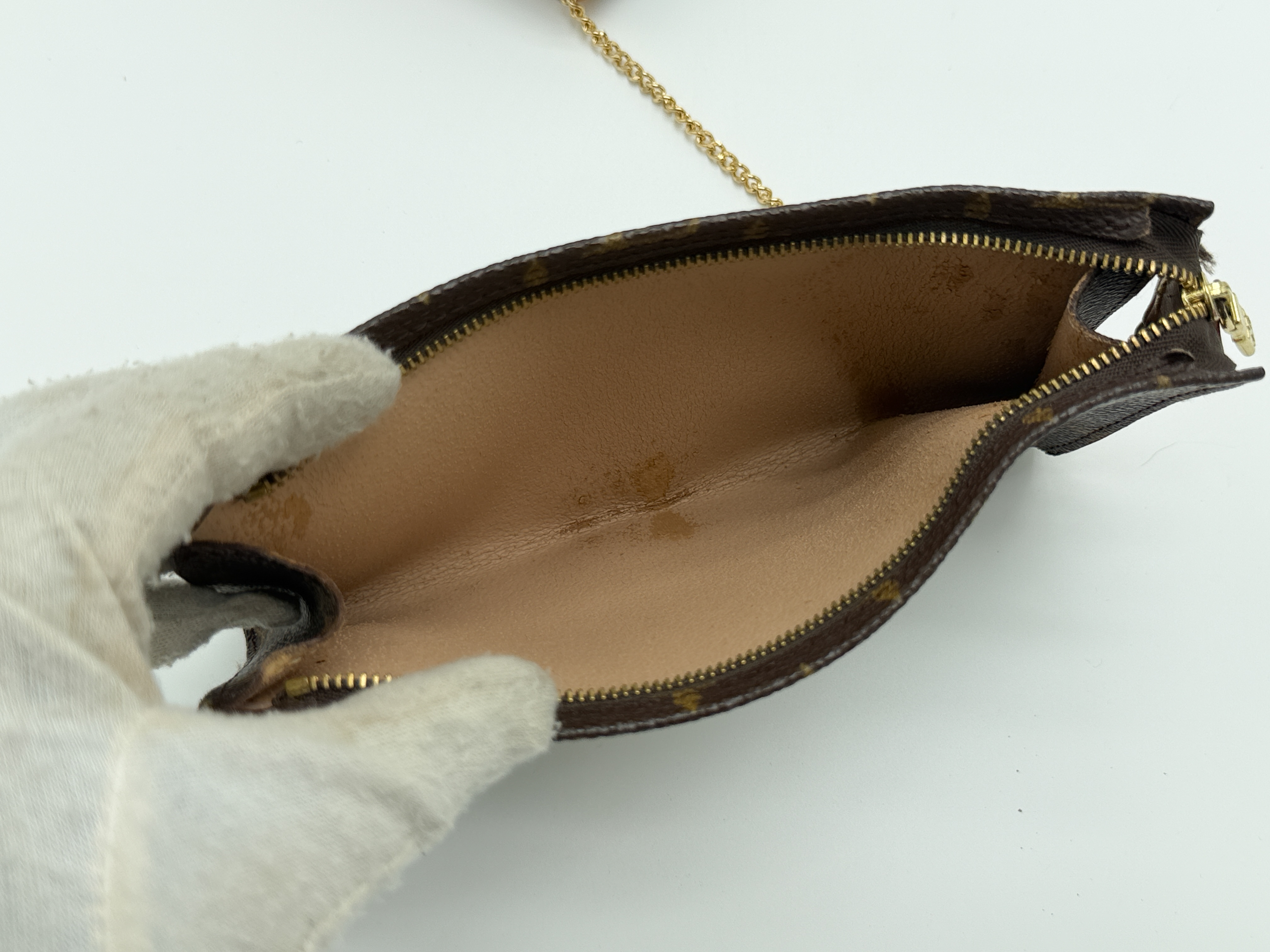 Monogram M42236 Bucket GM Shoulder Bag (No stickiness) — view 13