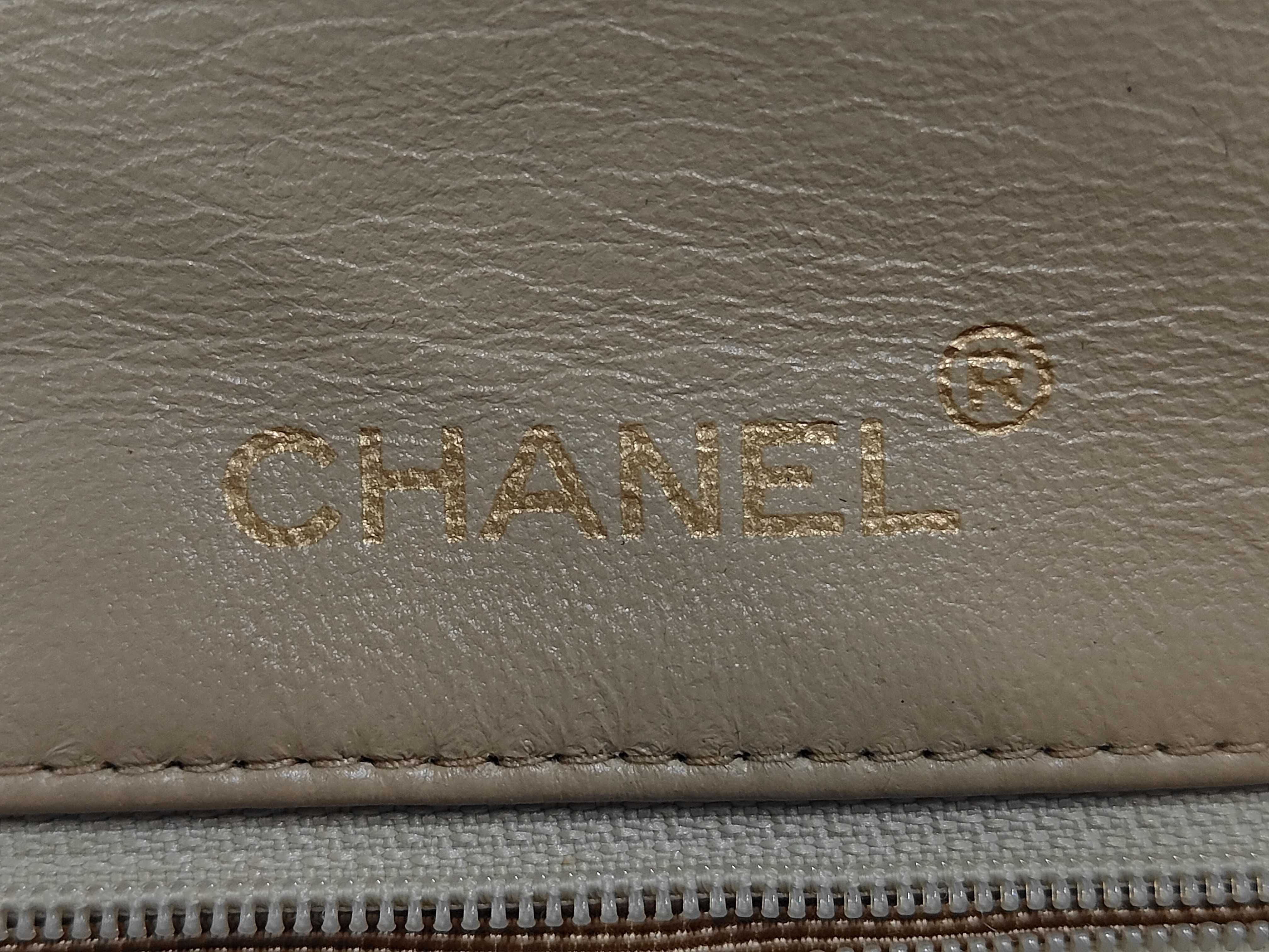 Lambskin Matelassé 20 Beige Single Flap Gold Hardware Chain Shoulder Bag — view 11