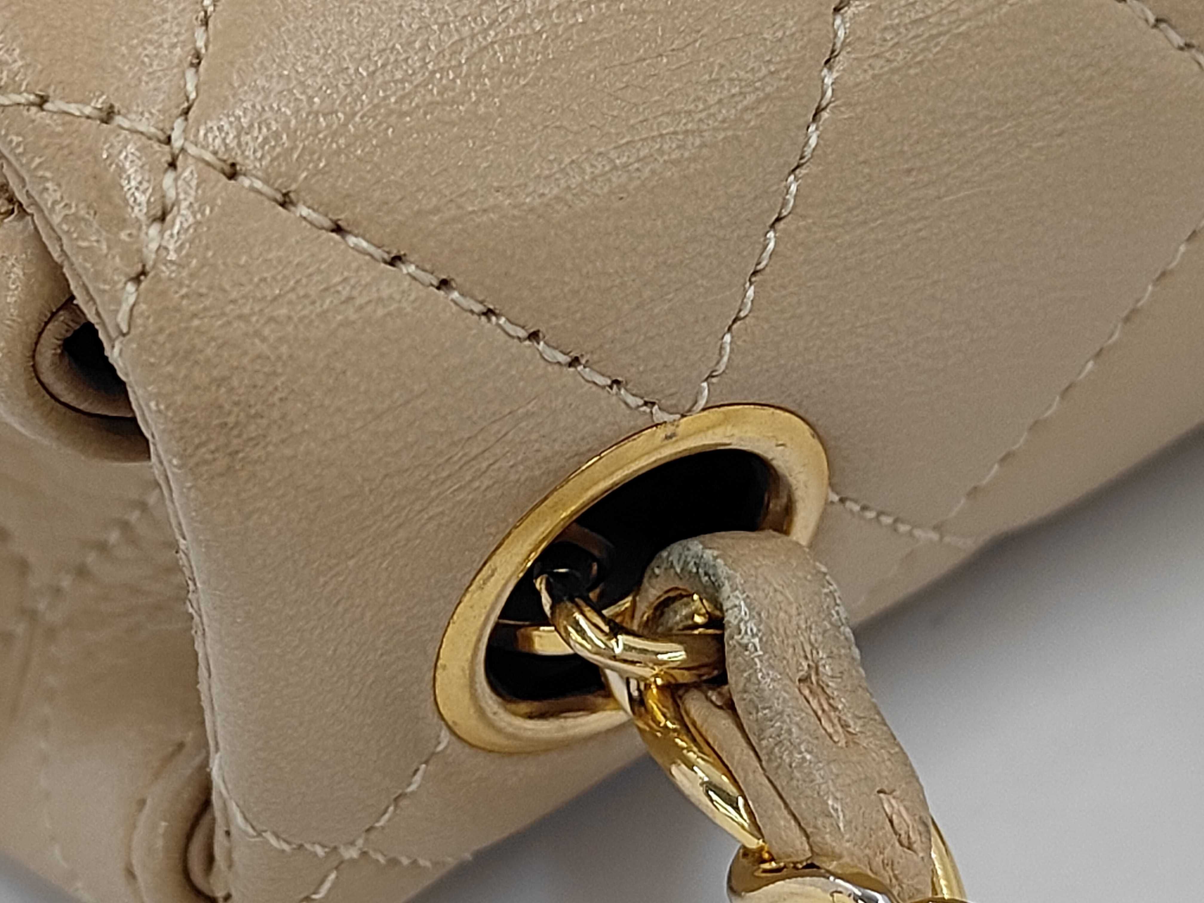 Lambskin Matelassé 20 Beige Single Flap Gold Hardware Chain Shoulder Bag — view 7