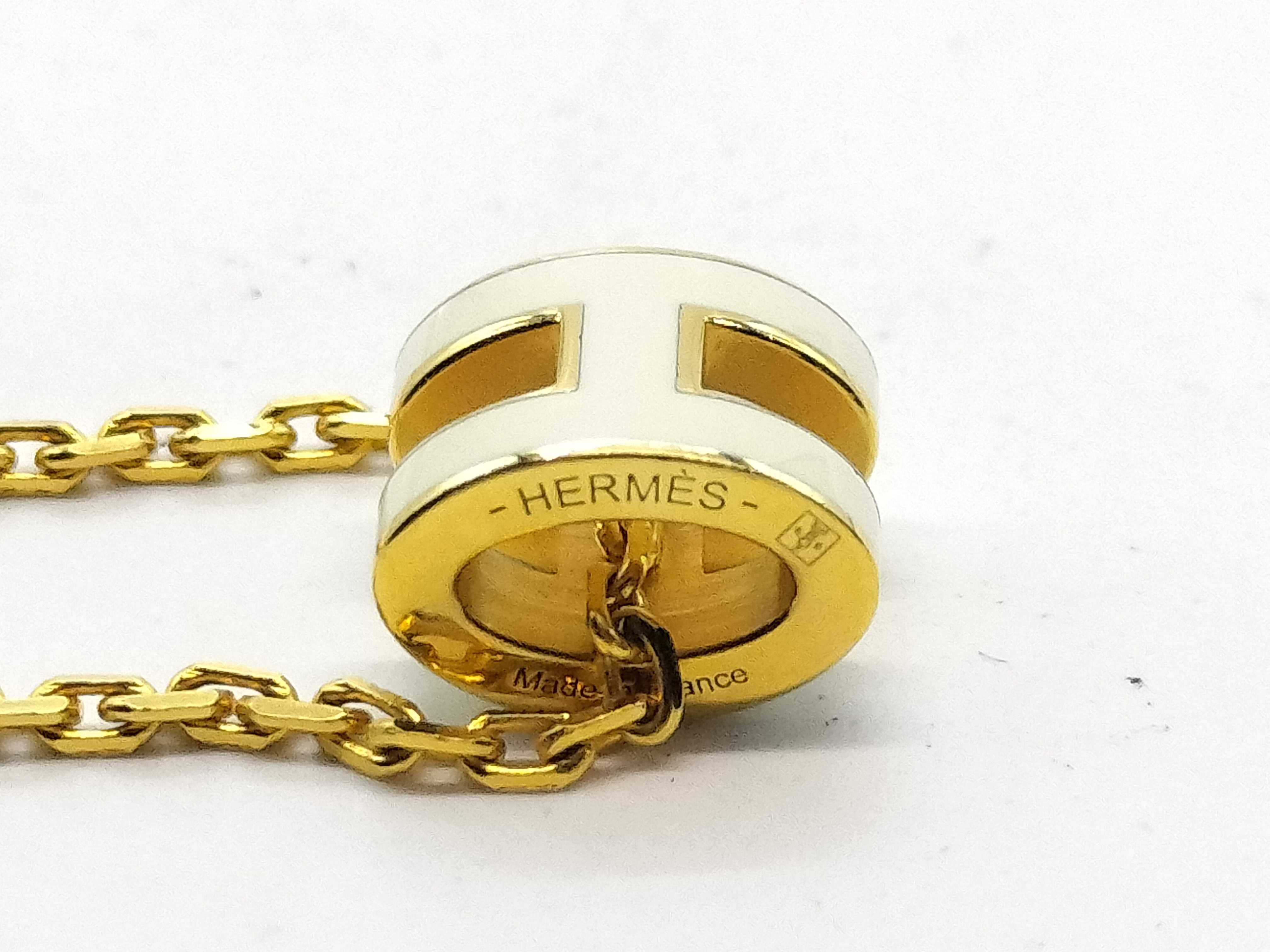 Mini Pop H Necklace — view 3