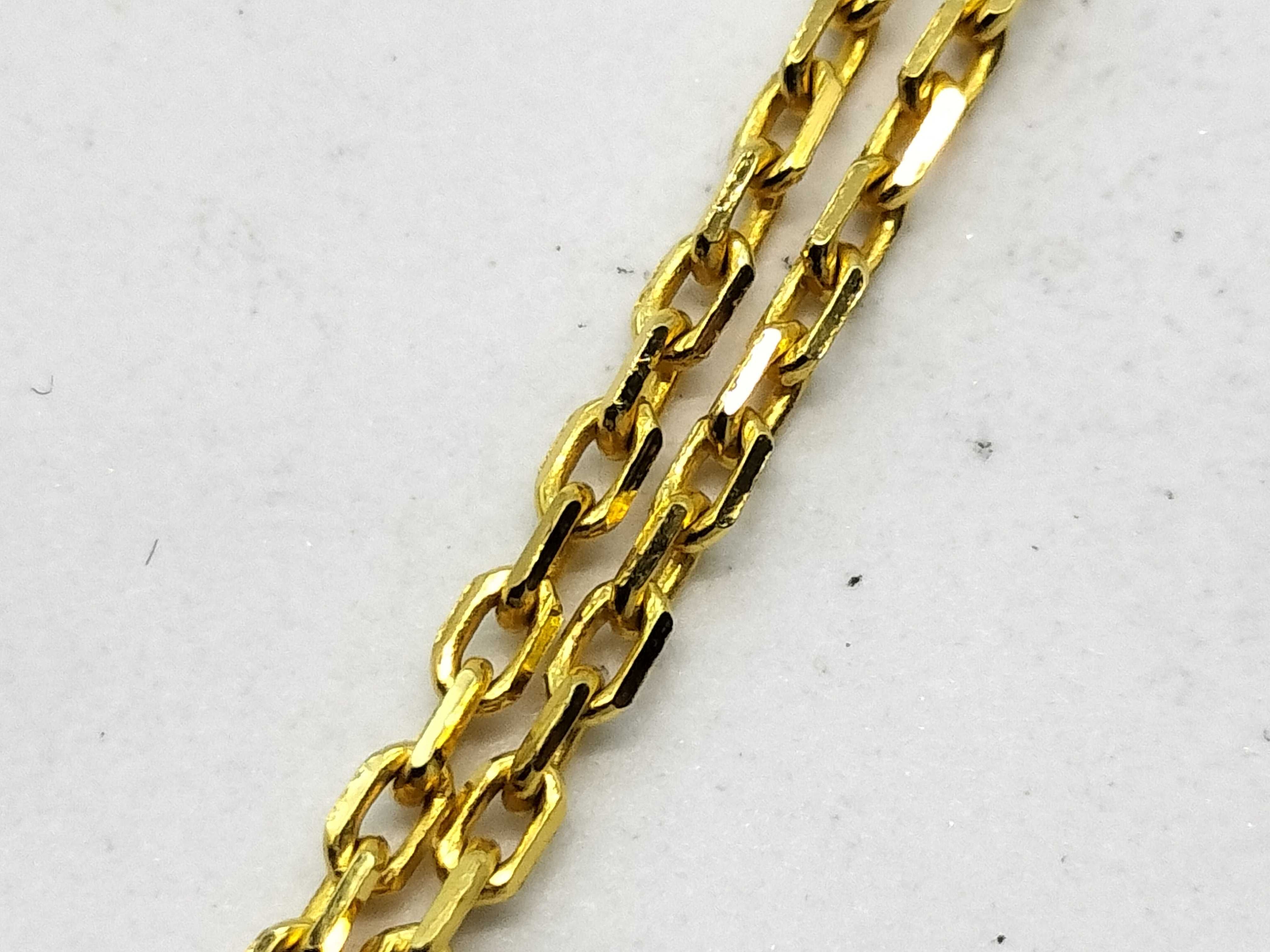 Mini Pop H Necklace — view 7