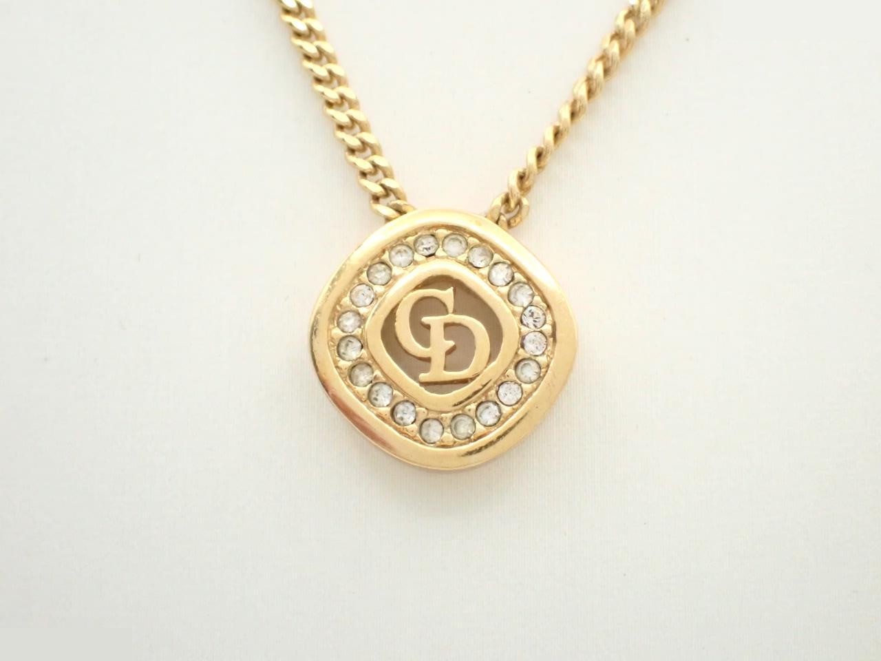 Other lines: Precious metals, necklaces, pendants, chain approx. 44cm