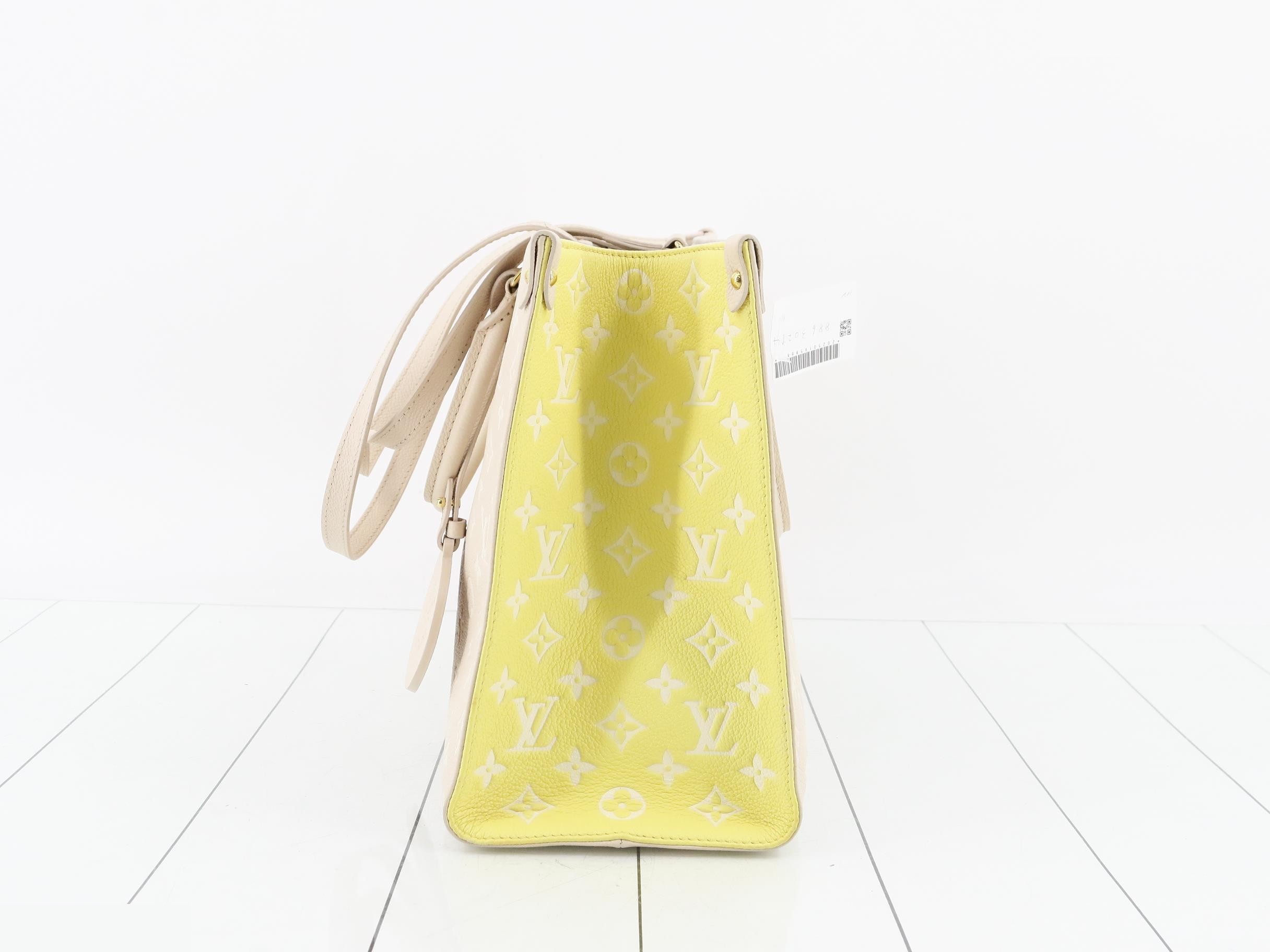 Monogram Empreinte OnTheGo MM Rose Beige 2-Way Tote Bag — view 3