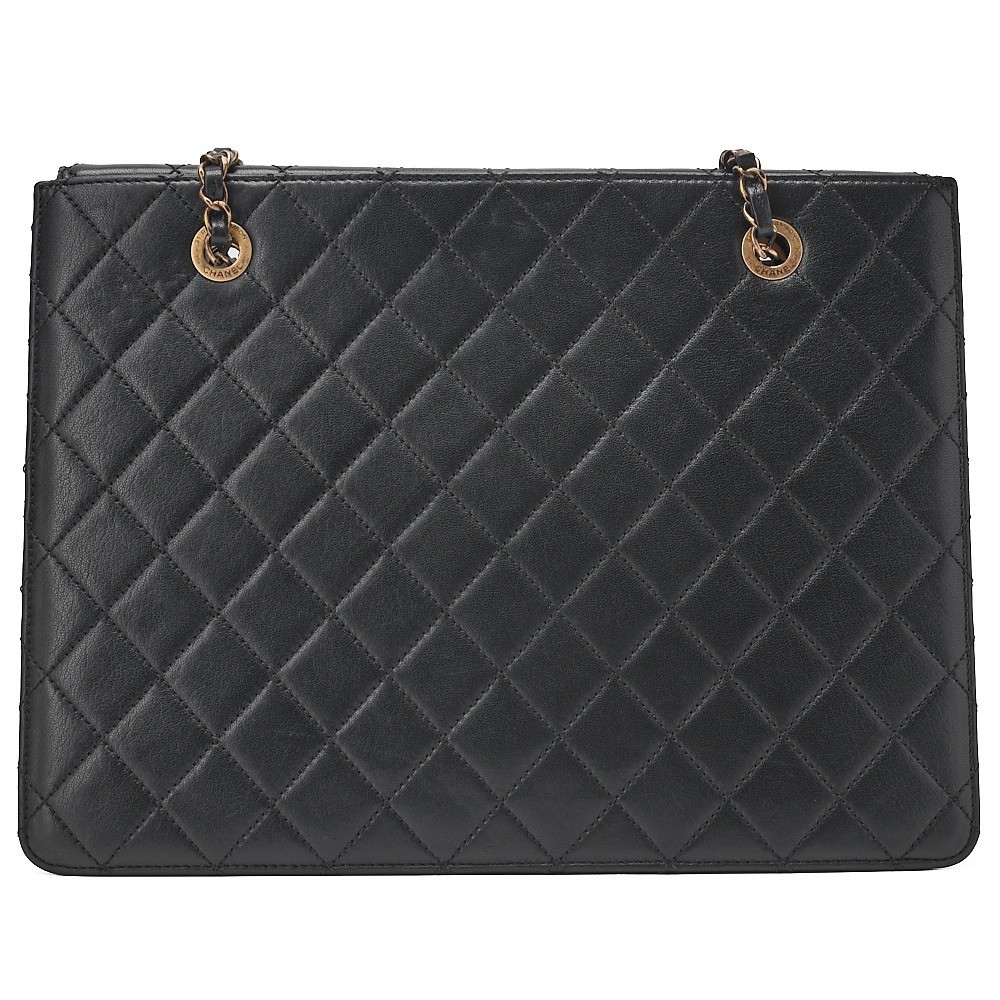 Calfskin Matelassé Beautylock Chain Shoulder Bag, Black — view 2