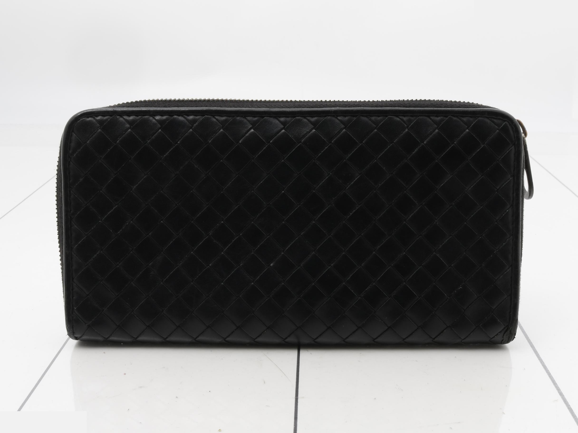 Intrecciato (bag) and wallet, round zipper long wallet, black — view 2
