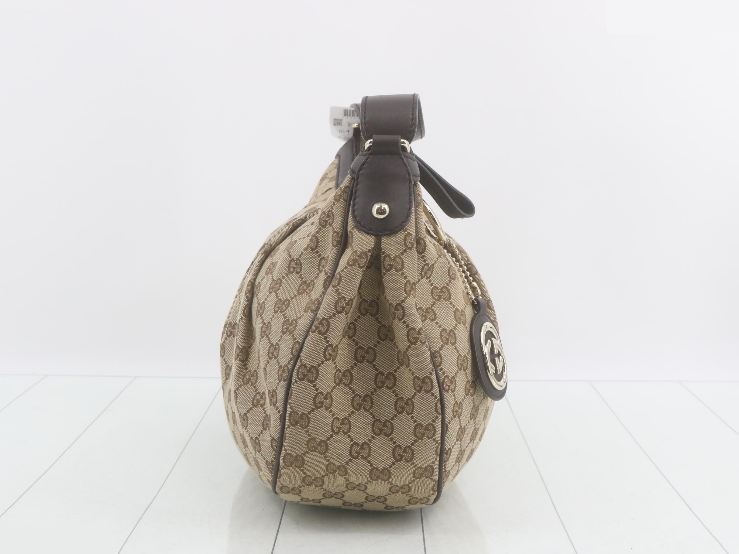 GG Canvas Shoulder Bag — view 4