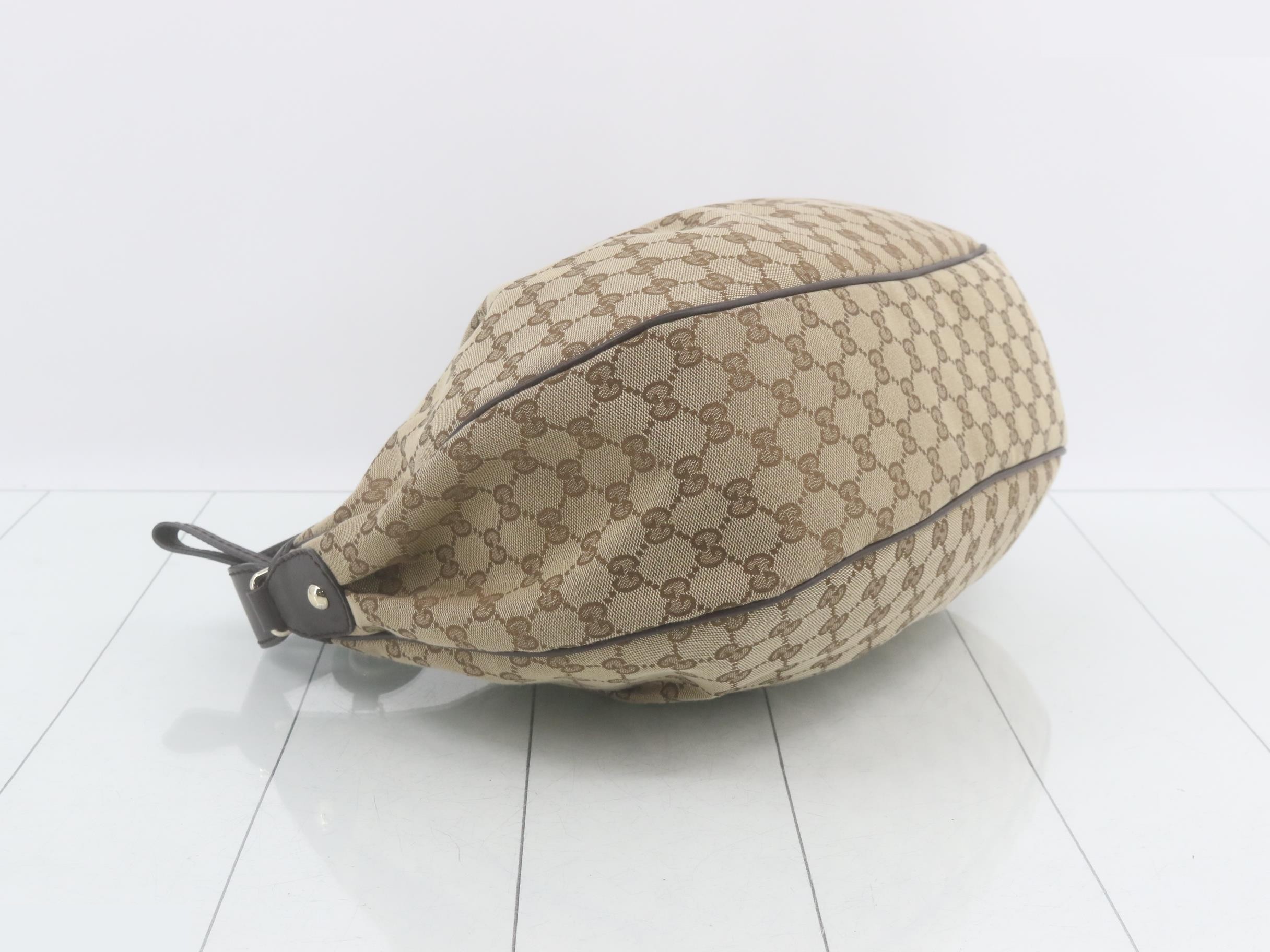 GG Canvas Shoulder Bag — view 5
