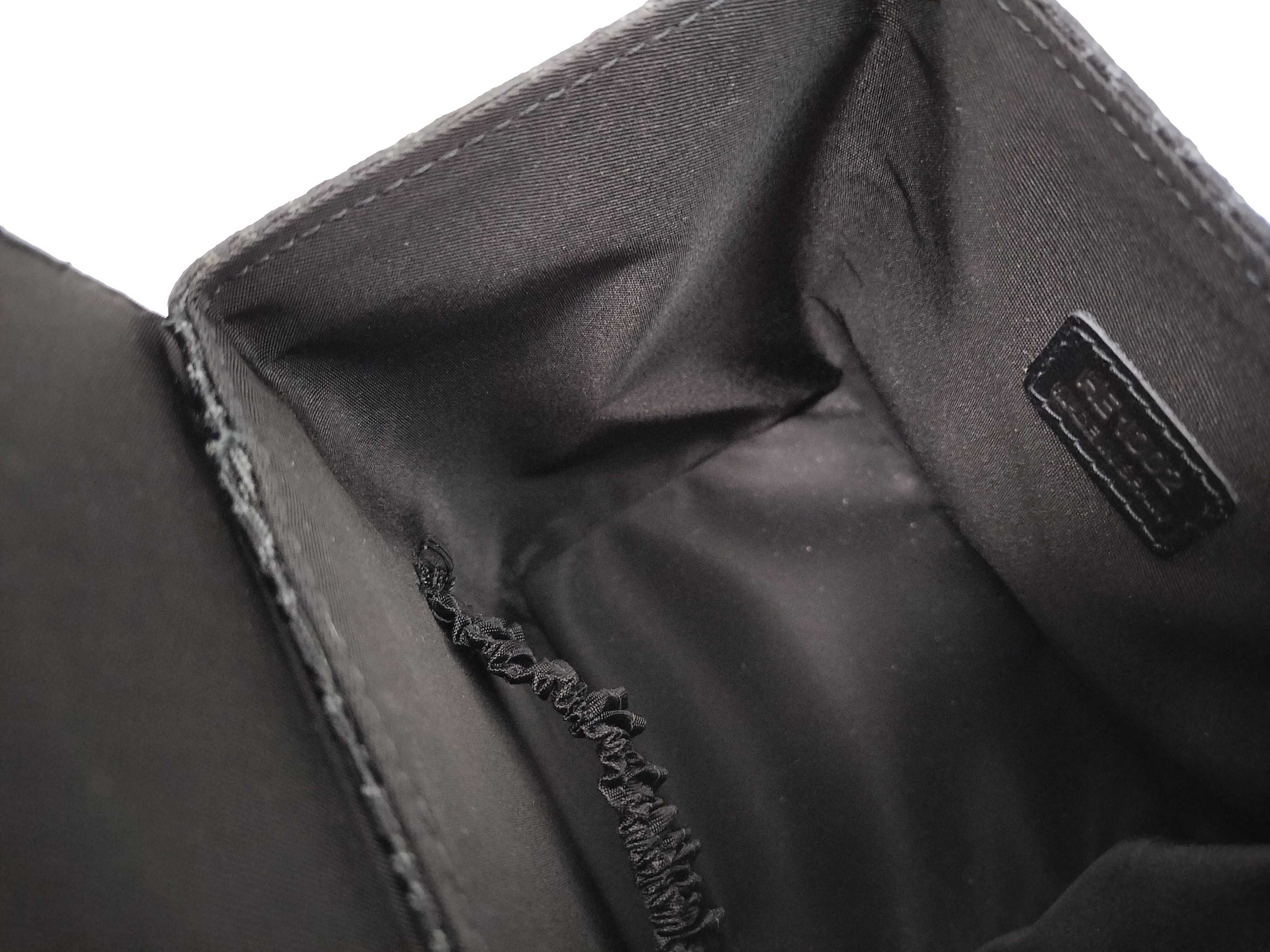 Trotter Canvas Black 2002 Vanity Bag — view 13