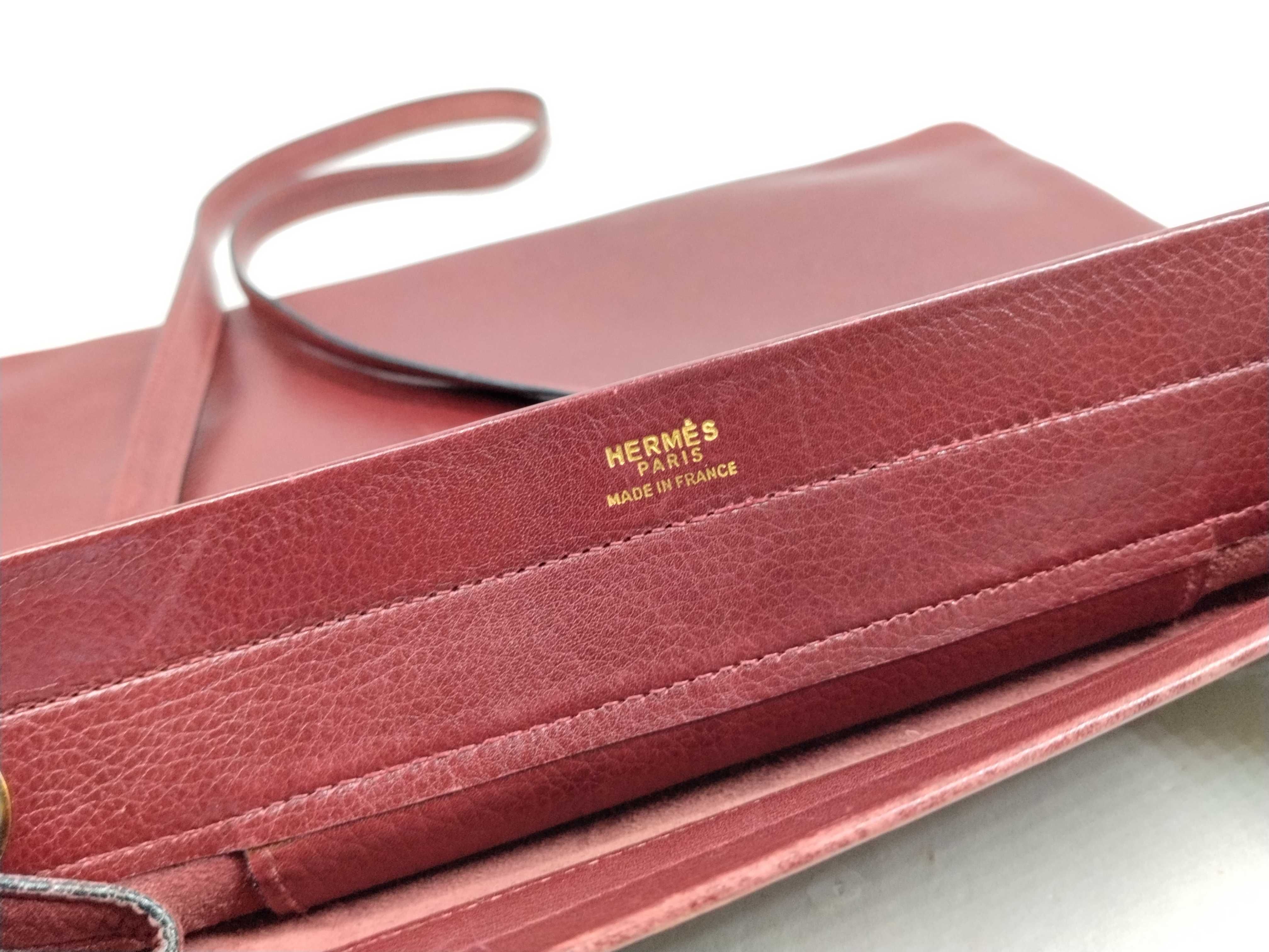 Aline Shoulder Bag with L Stamp — view 14