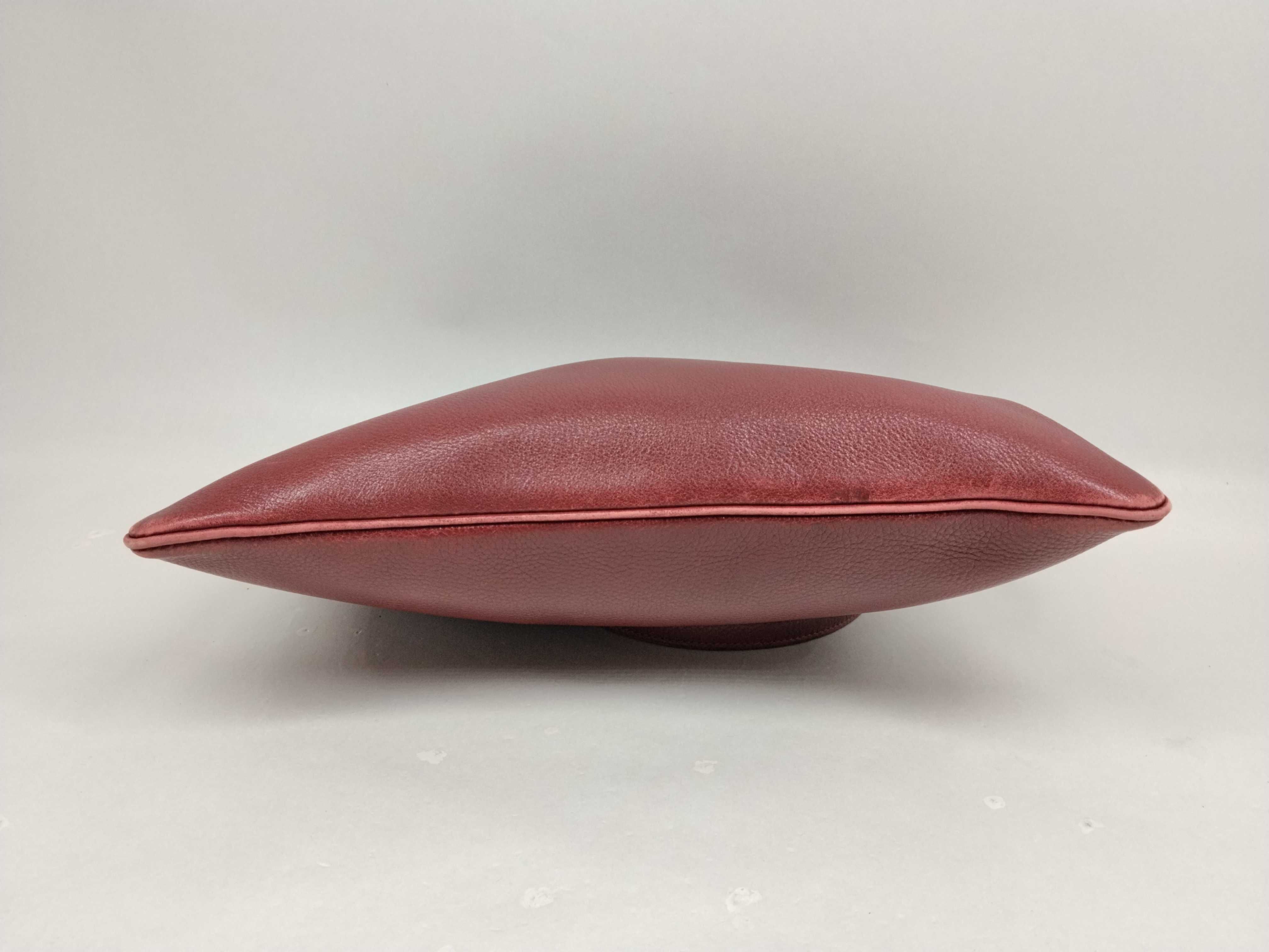 Aline Shoulder Bag with L Stamp — view 4