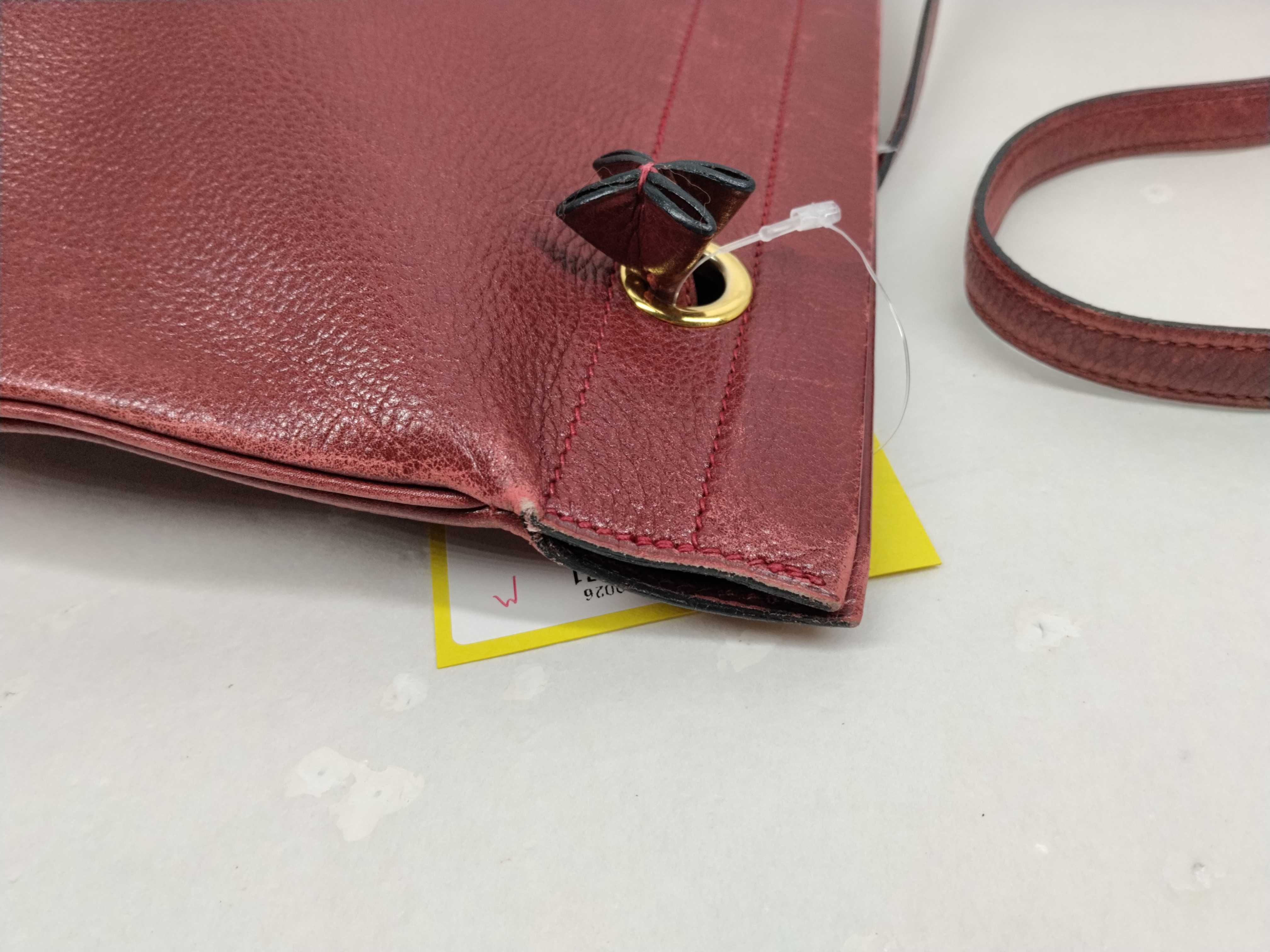 Aline Shoulder Bag with L Stamp — view 8