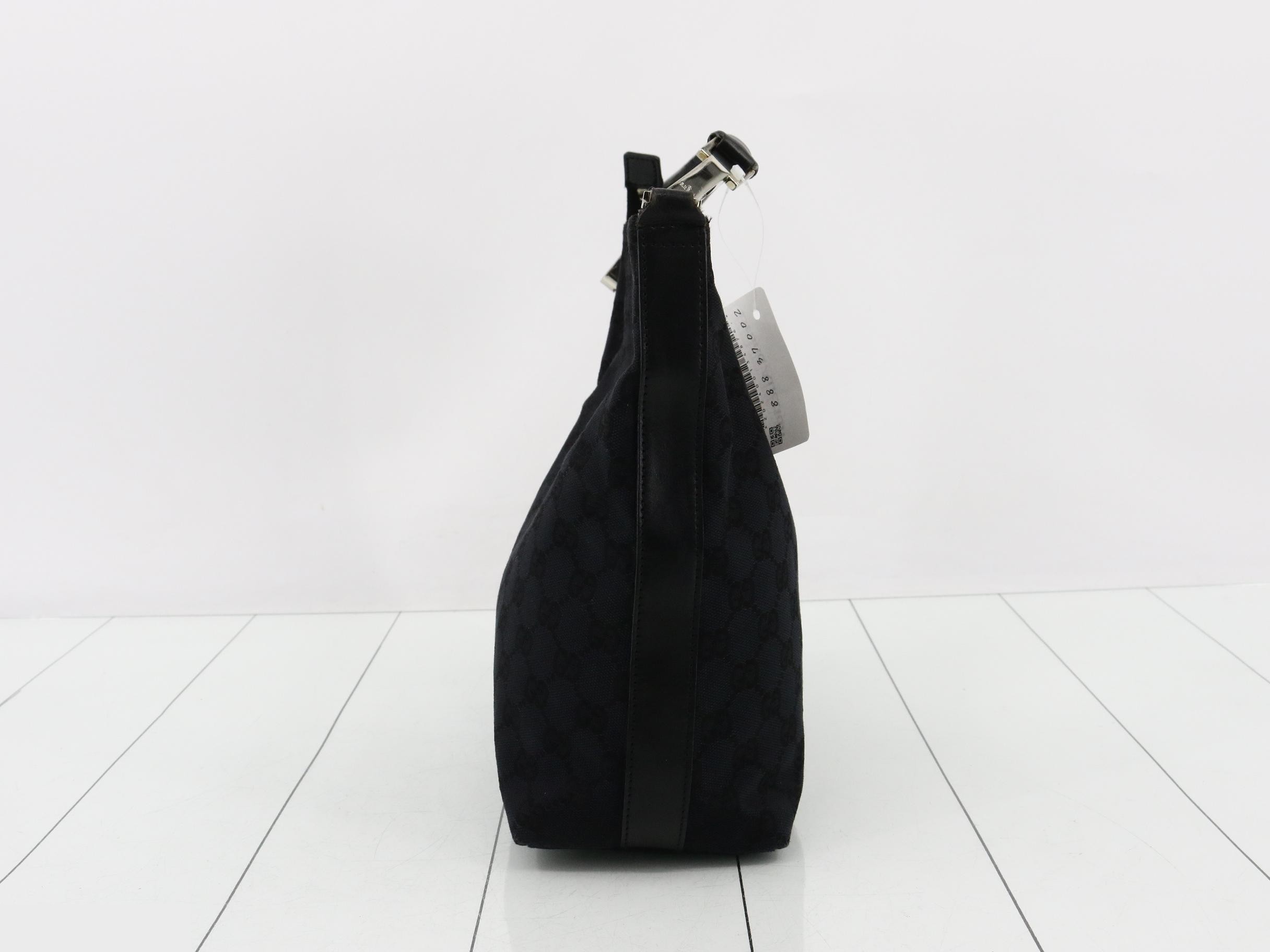 GG Canvas (Bag) Hobo One-Shoulder Bag — view 4