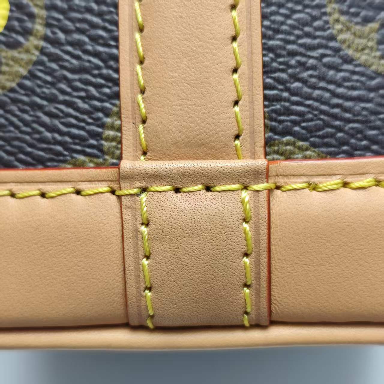 【*Shipped from: China*】LOUIS VUITTON Noe PU Shoulder Bag — view 11