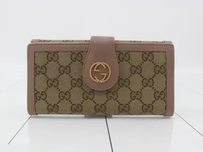 Interlocking G Long Wallet