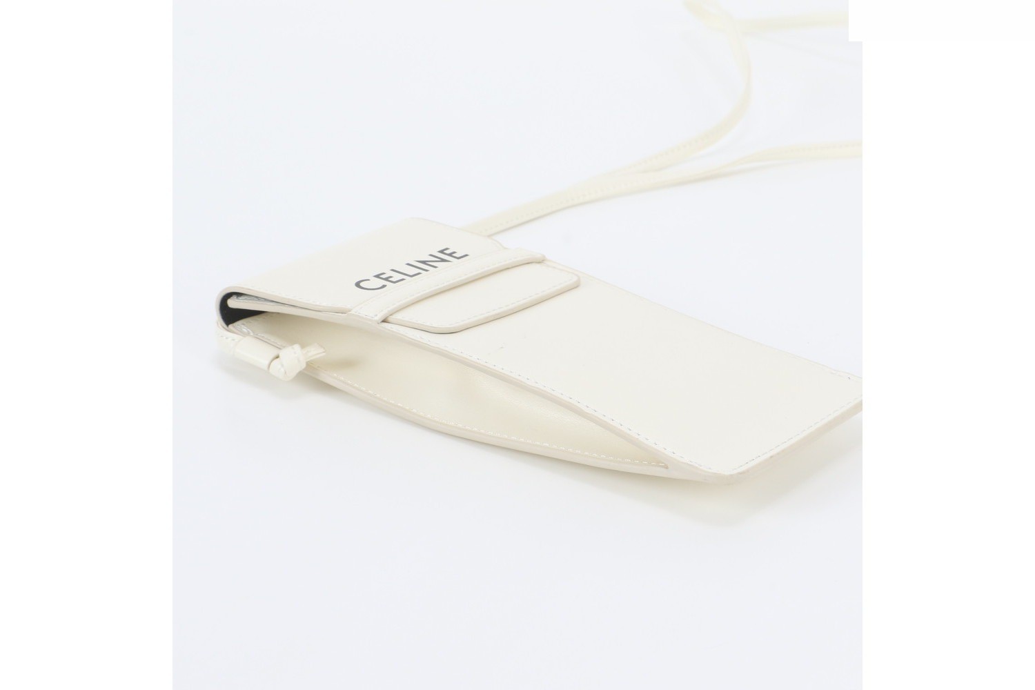 Leather shoulder bag, crossbody bag. — view 5
