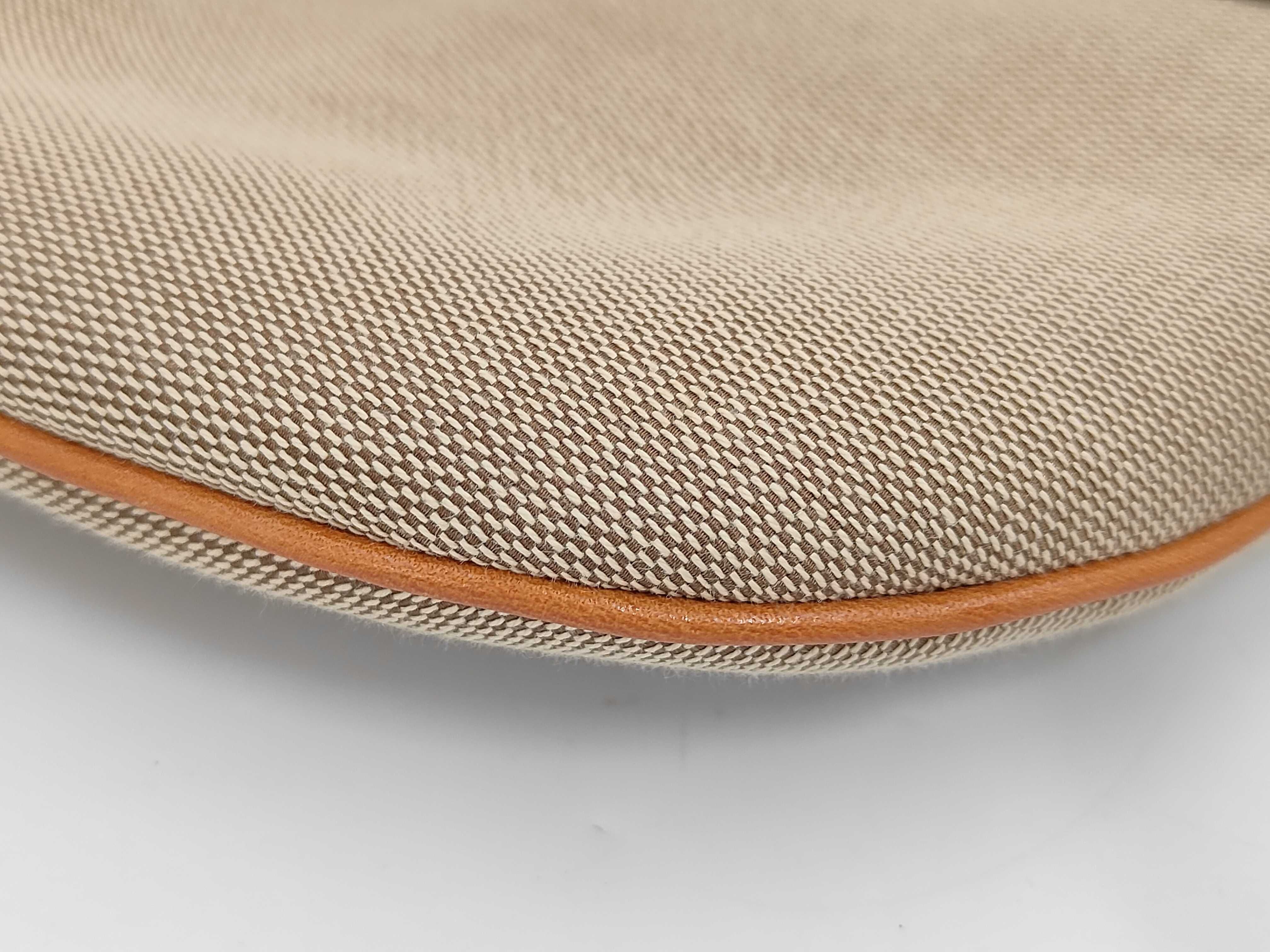 GG Interlocking 114869 Handbag — view 3