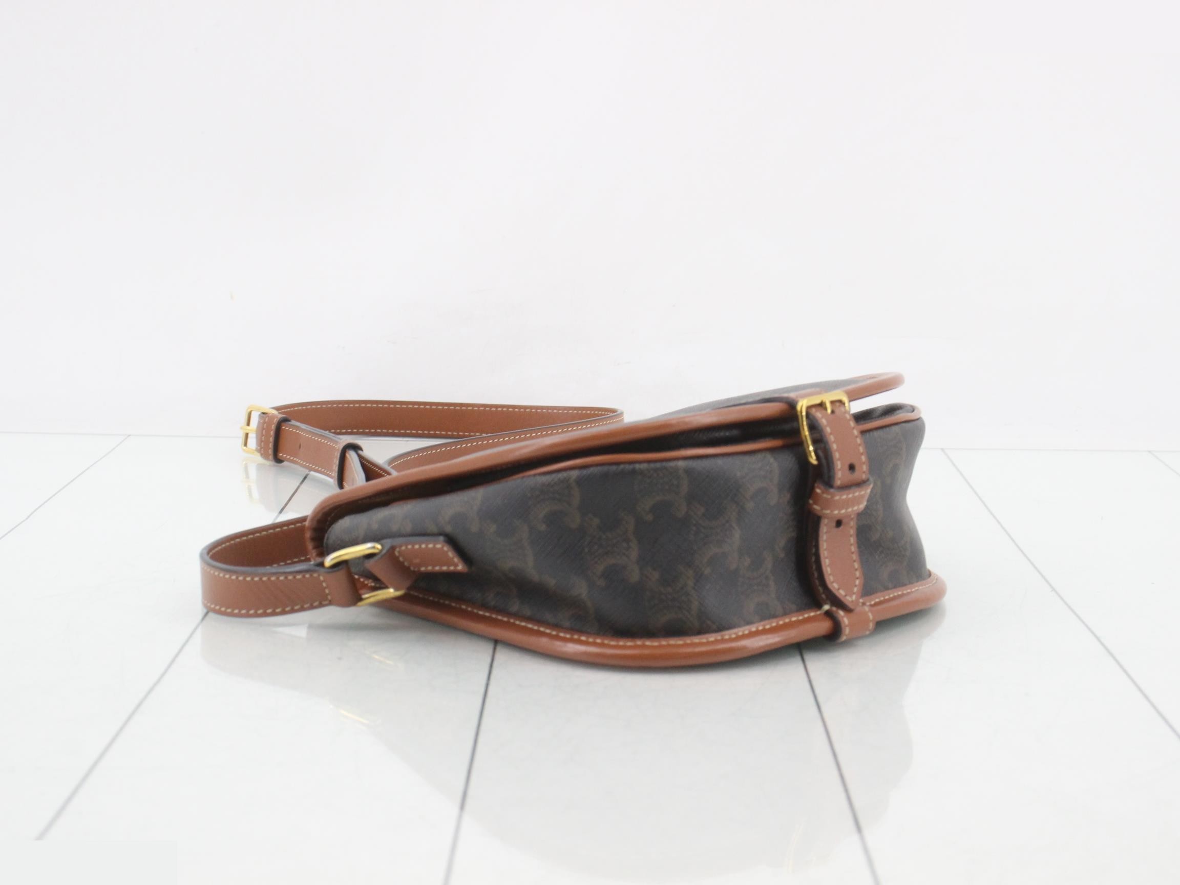 Triomphe Shoulder Bag — view 5