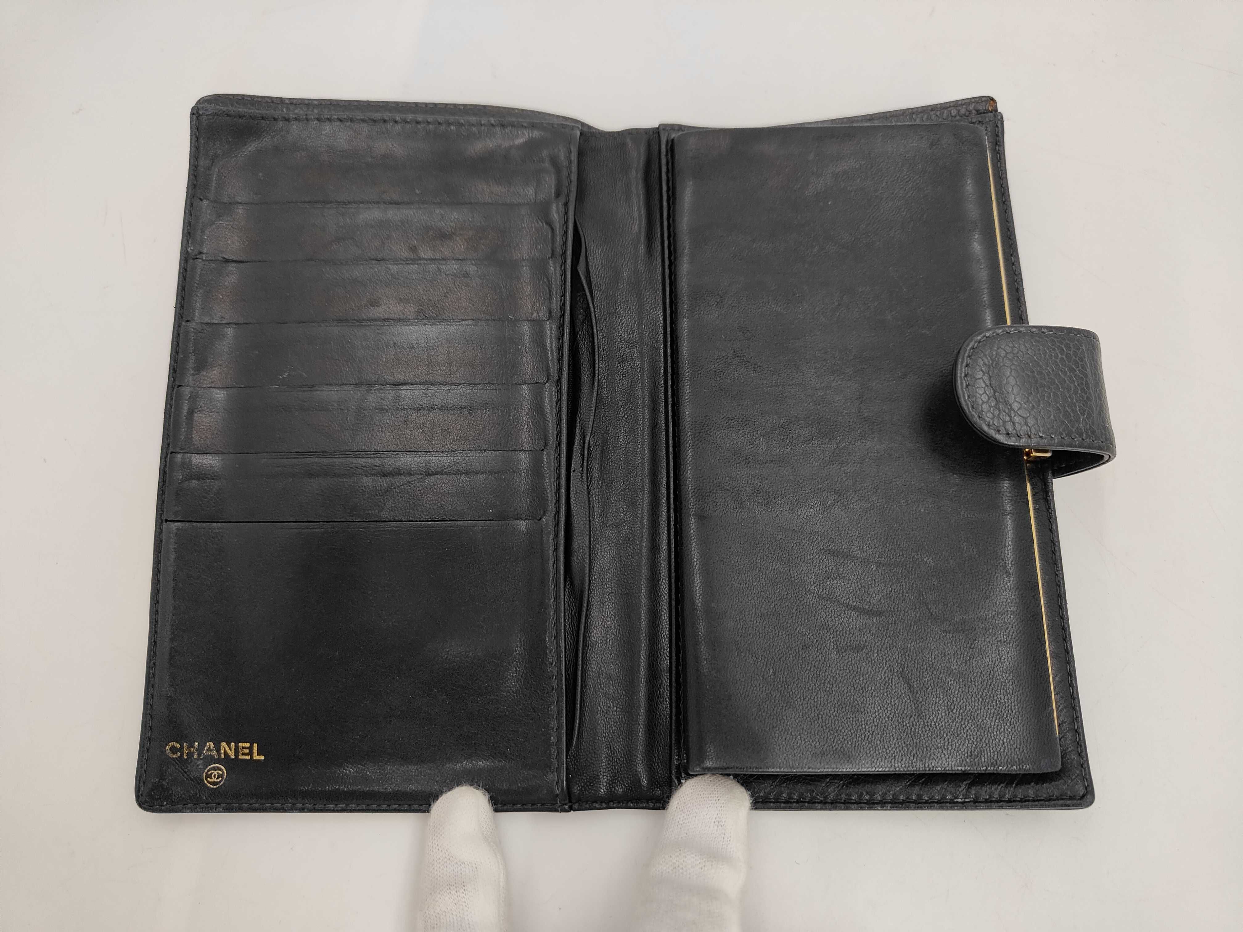 Big Logo Caviar Long Wallet — view 4