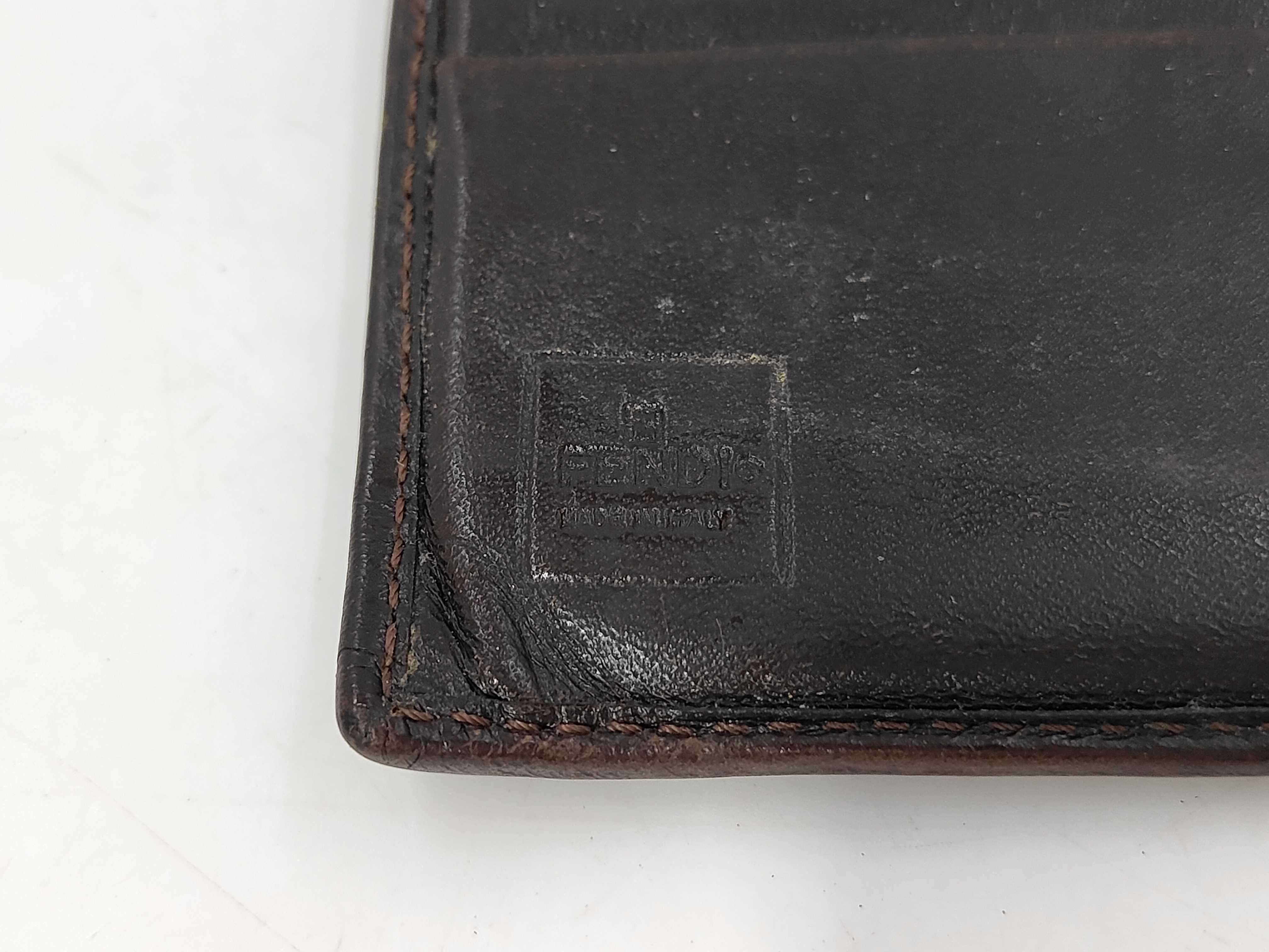 wallet — view 5