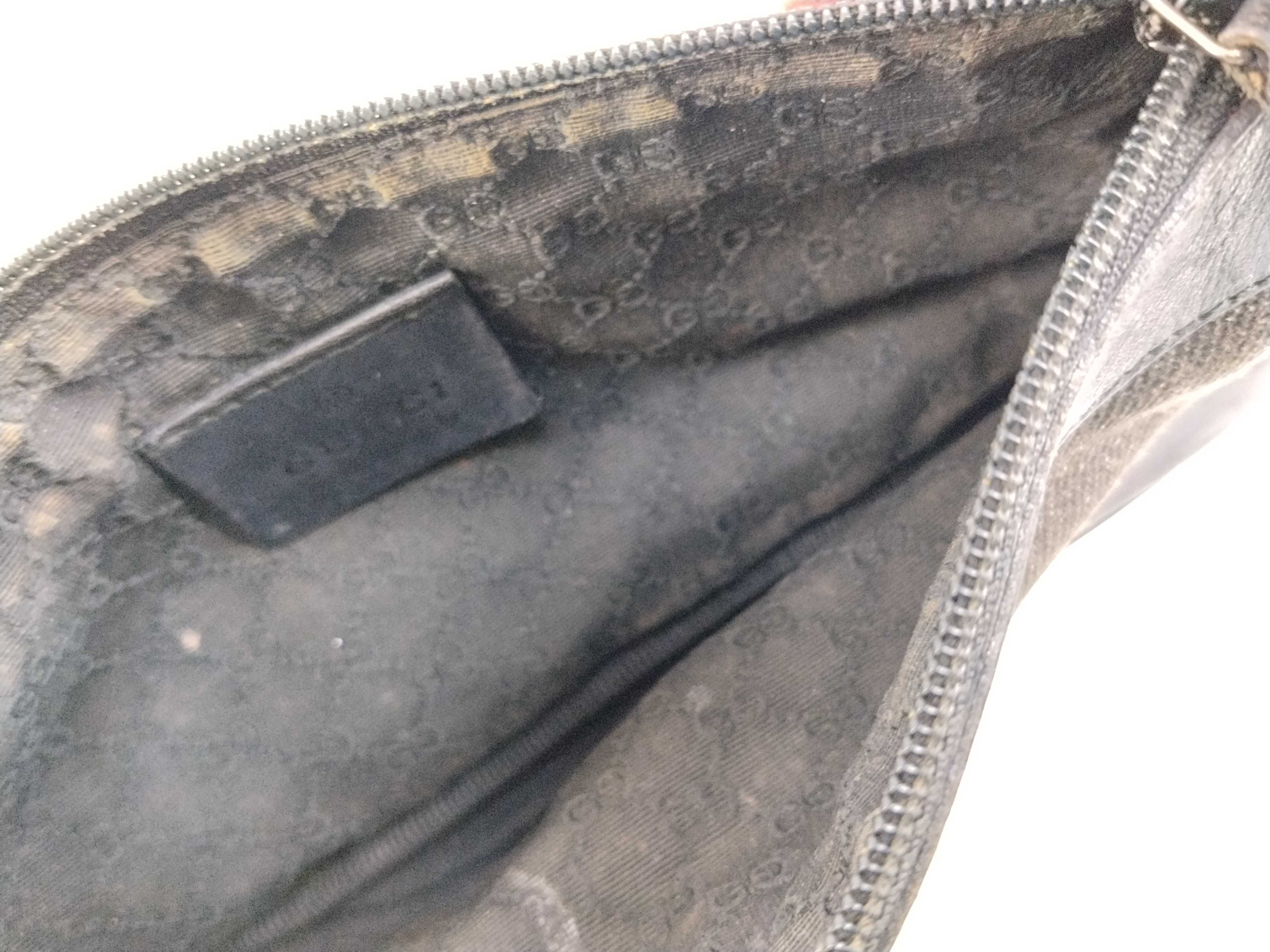 accessory pouch — view 11