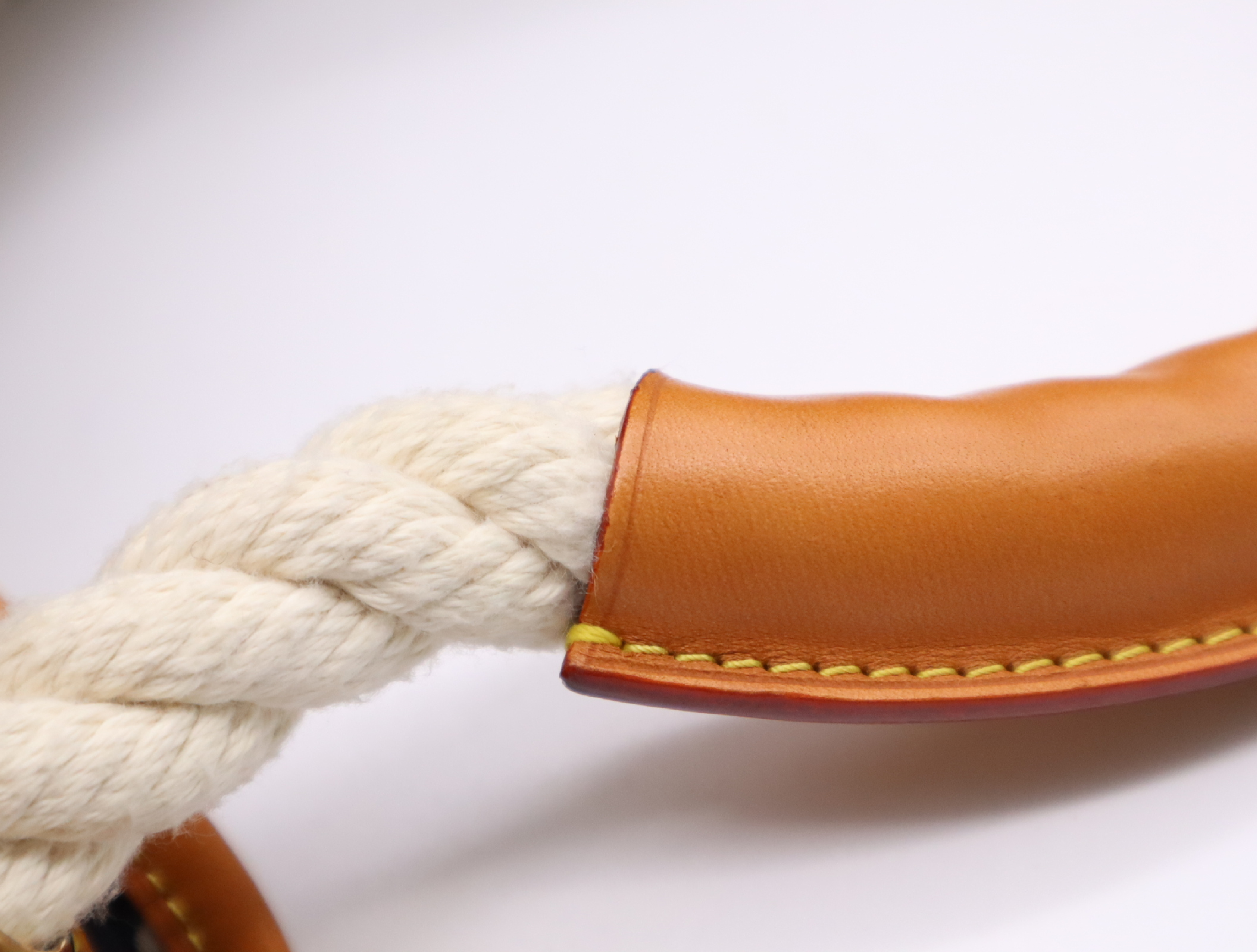 M40235 Cruise Bulle MM Shoulder Bag — view 8