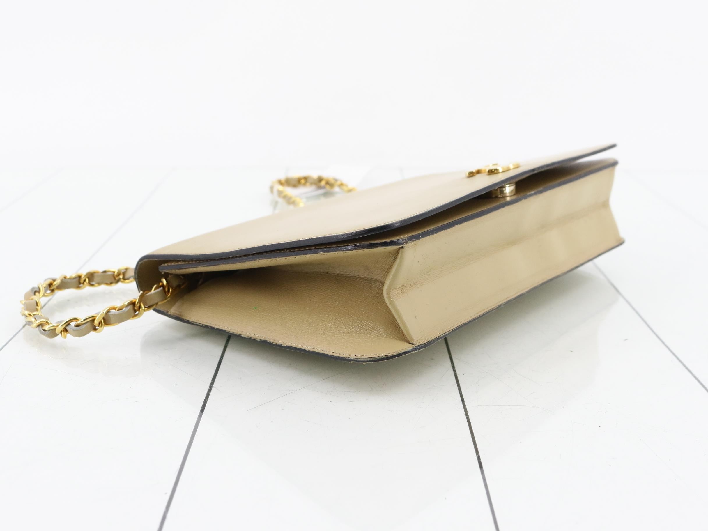 Coco Mark Chain One Shoulder Bag — view 5