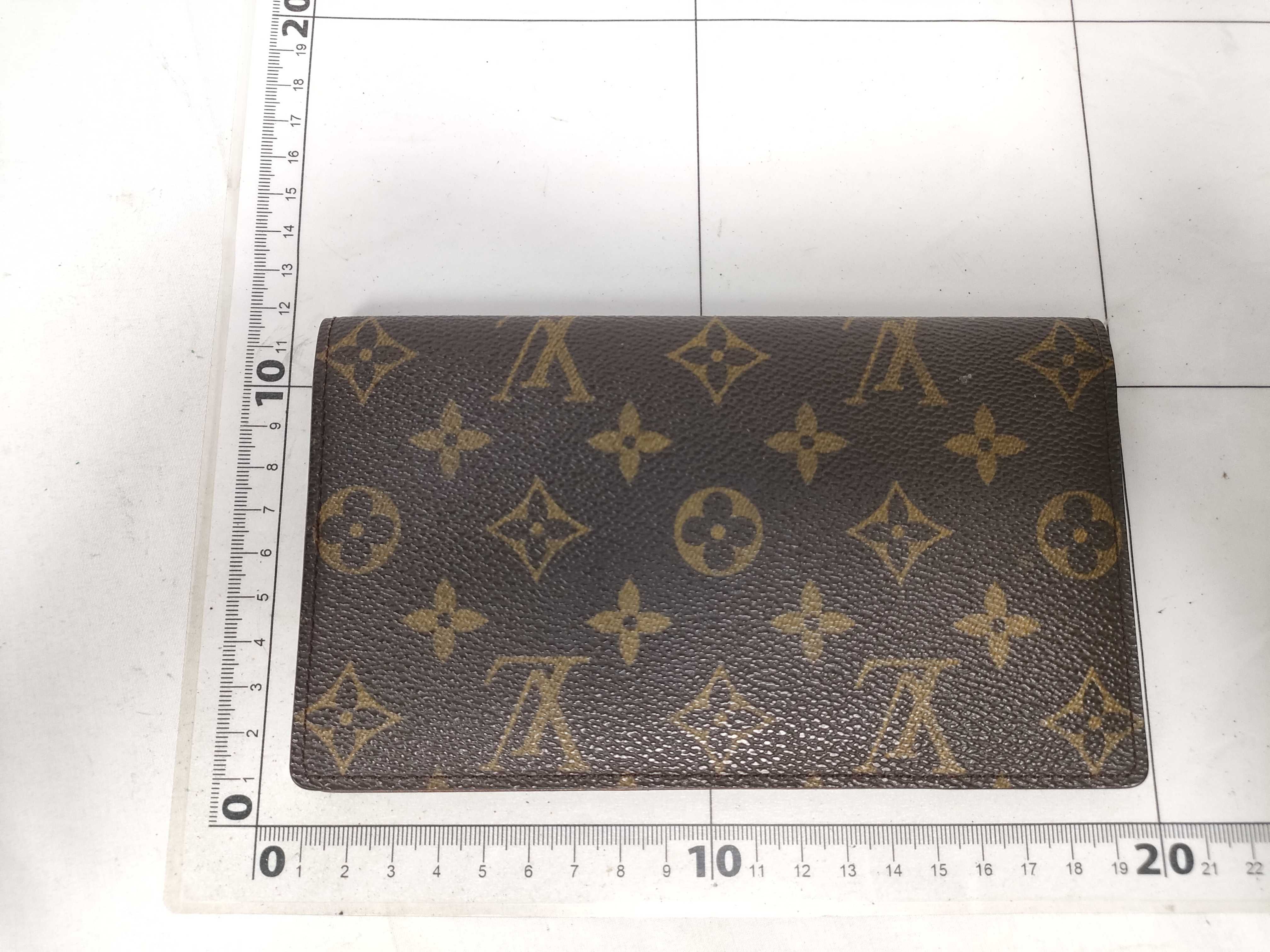 Monogram Louis Vuitton Notebook Cover — view 2