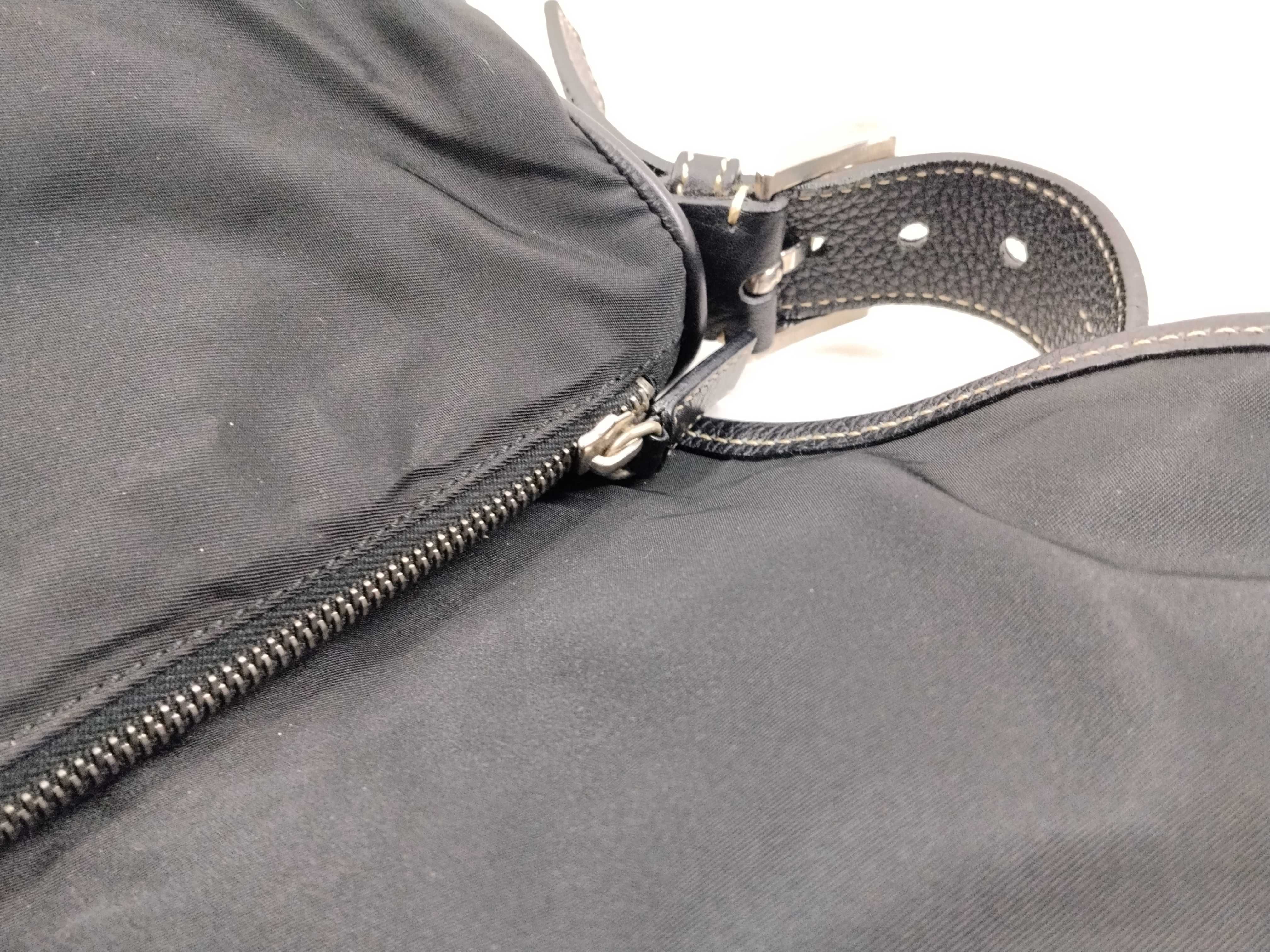 Nylon Prada Nylon Leather One-Shoulder Handbag Shoulder Bag — view 9