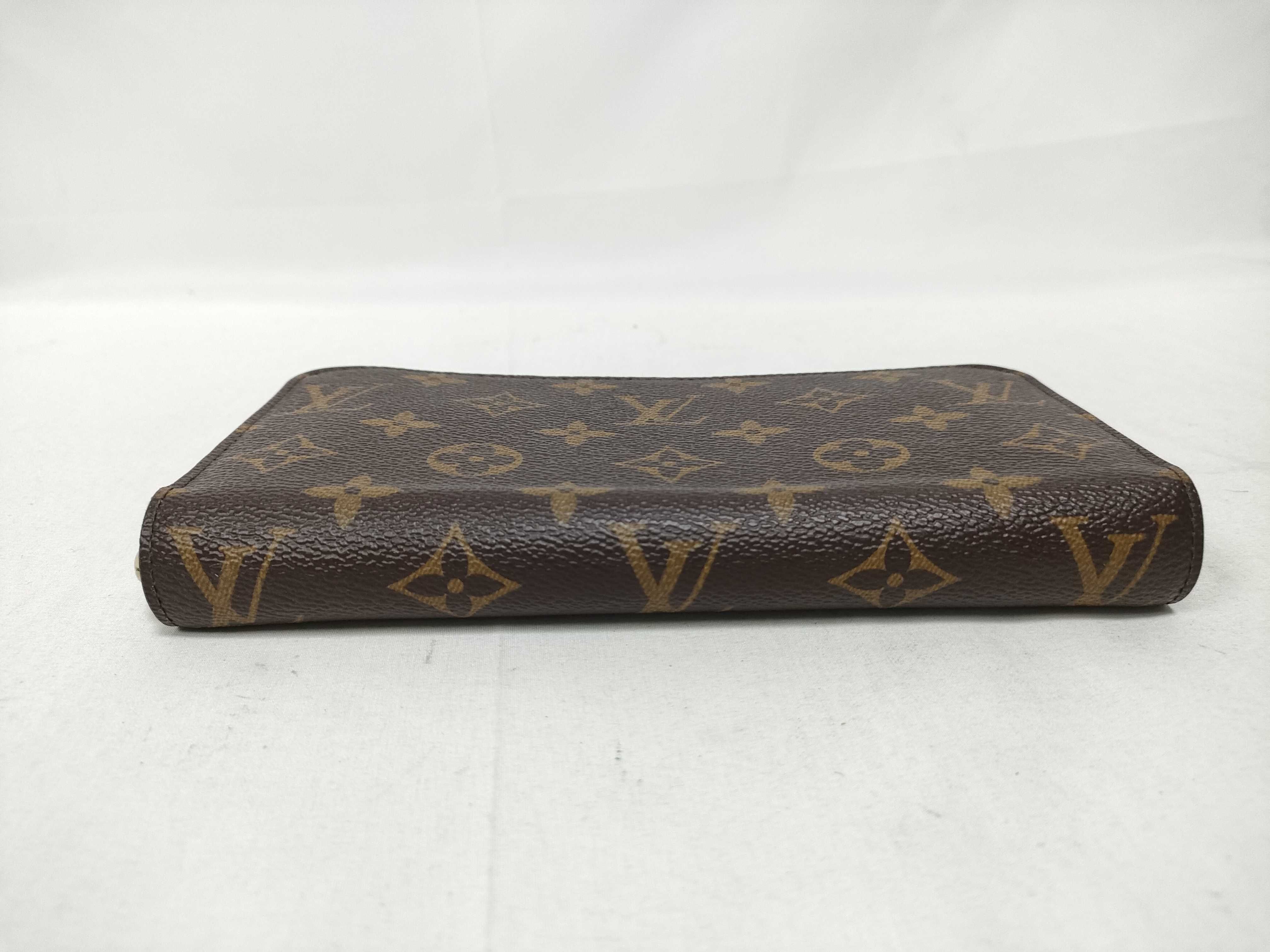 Mahina Louis Vuitton Monogram Ice Gold Zippy Wallet RFID Long Wallet M27030 — view 6