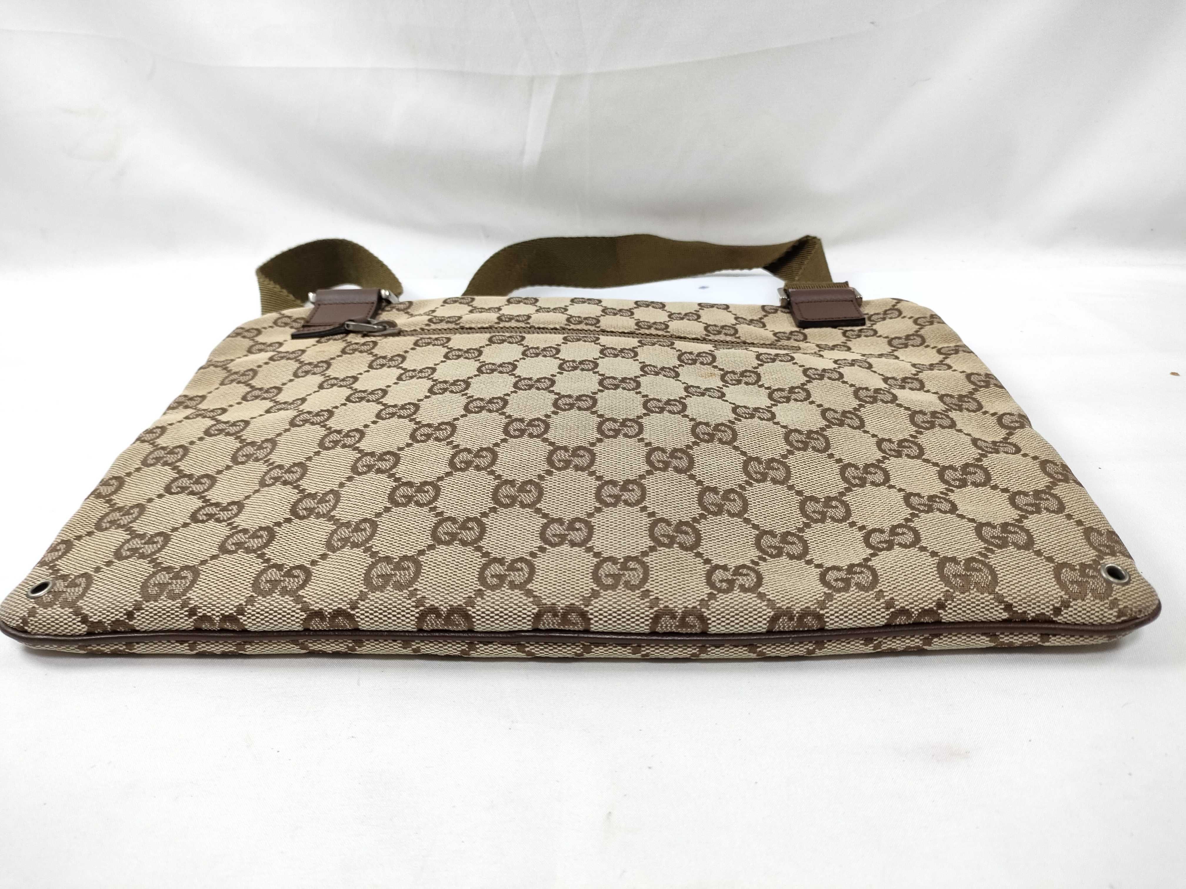 GG canvas shoulder bag — view 3