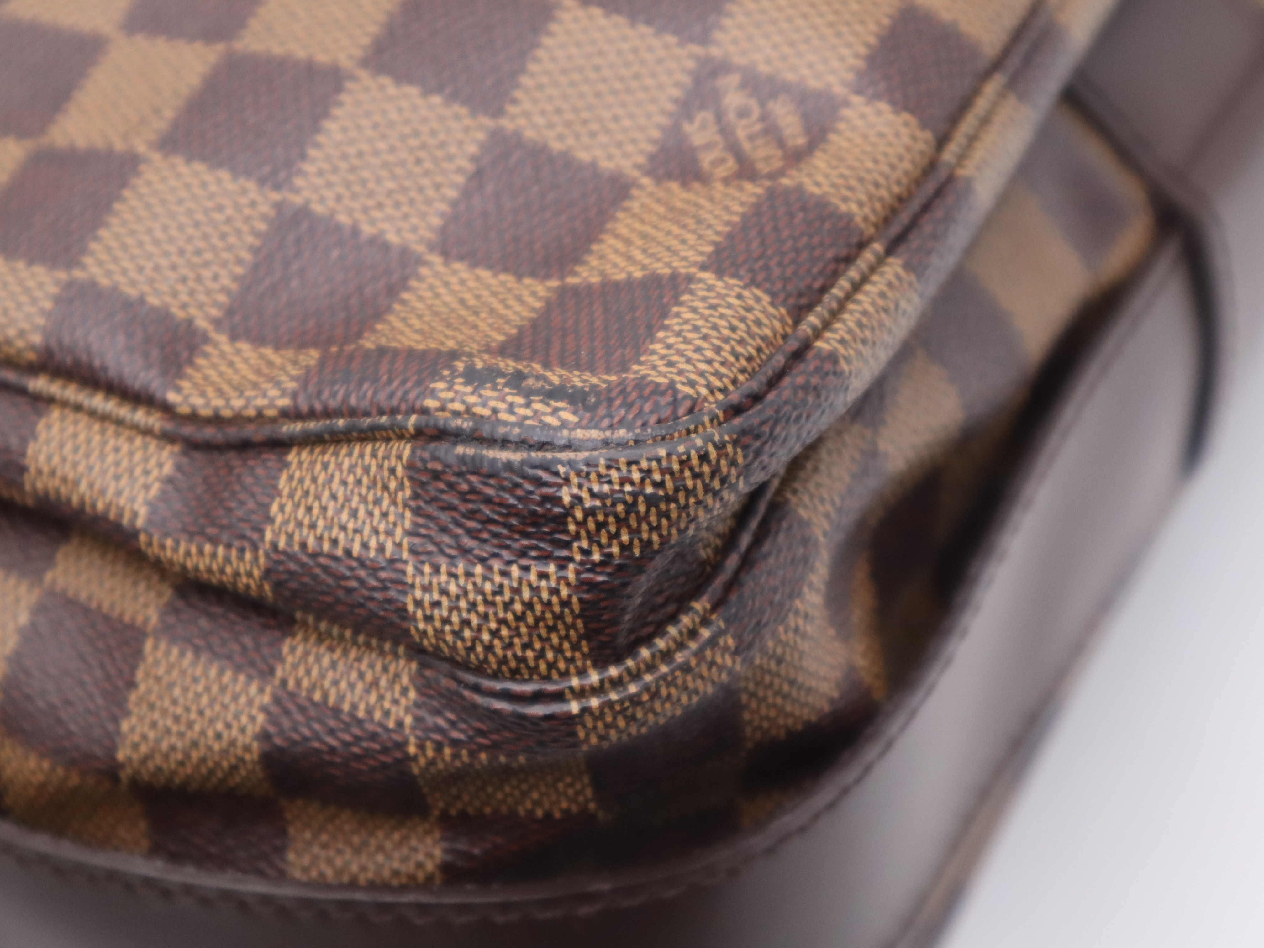 N45255 Damier Naviglio Shoulder Bag — view 9