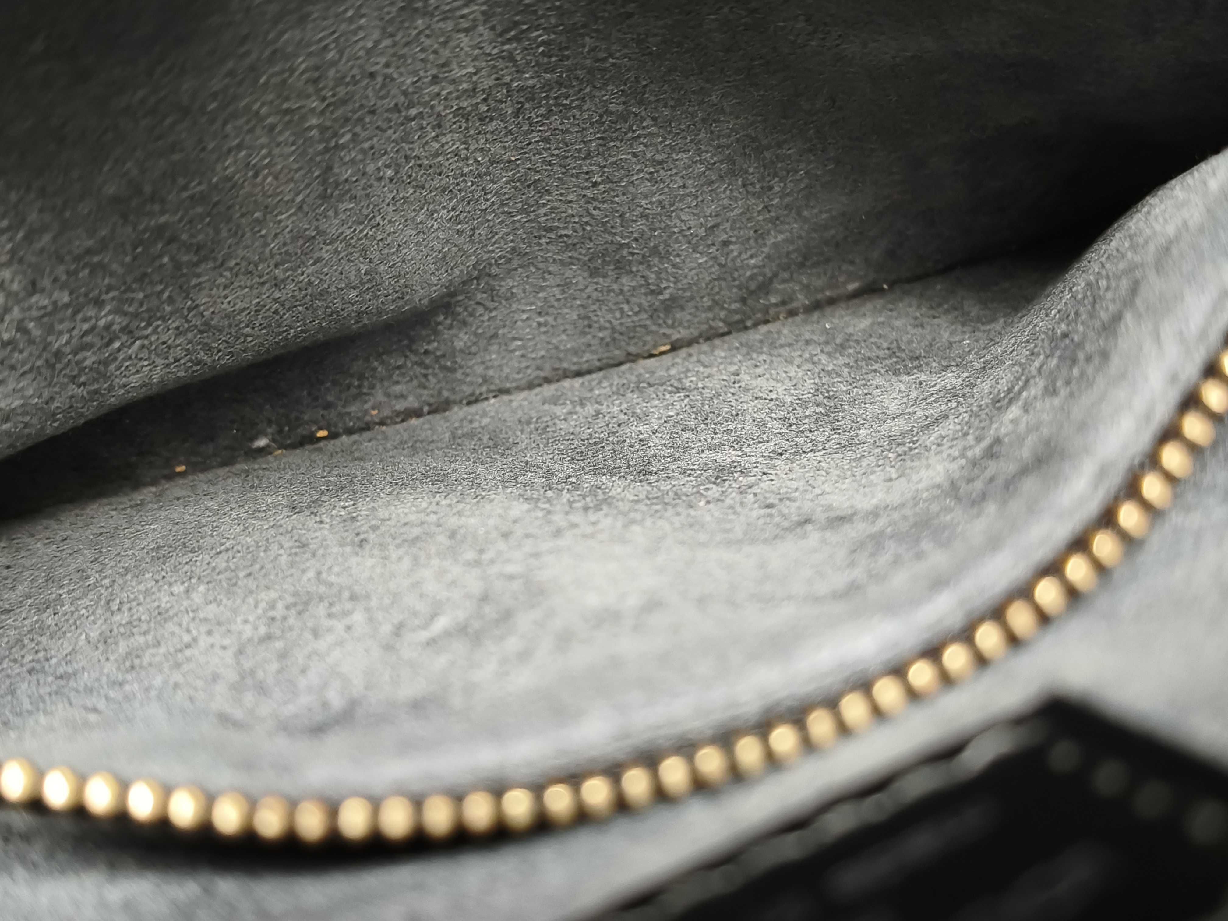 Epi Leather M52052 Pont Neuf Noir Handbag — view 11