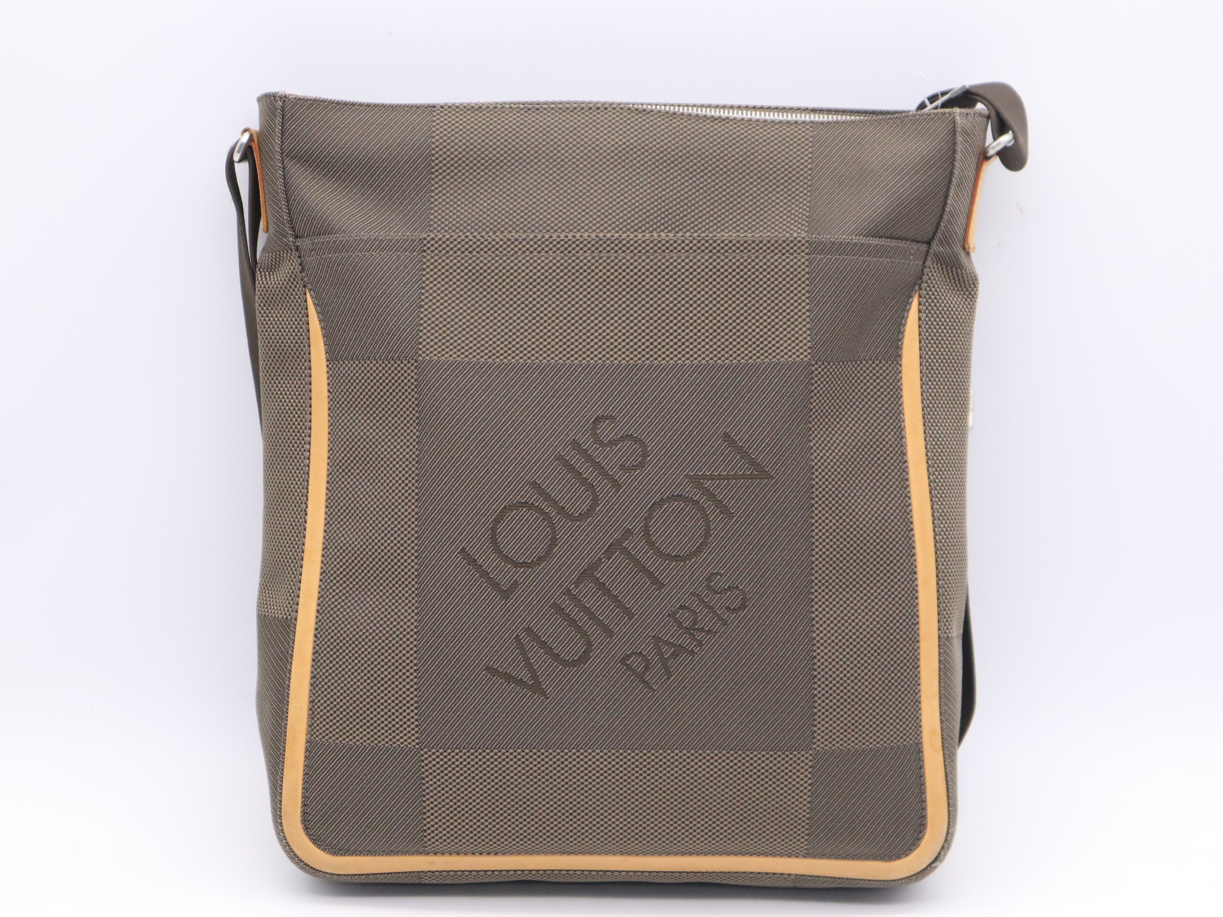M93045 Damier Géant Compagnon Shoulder Bag — view 2