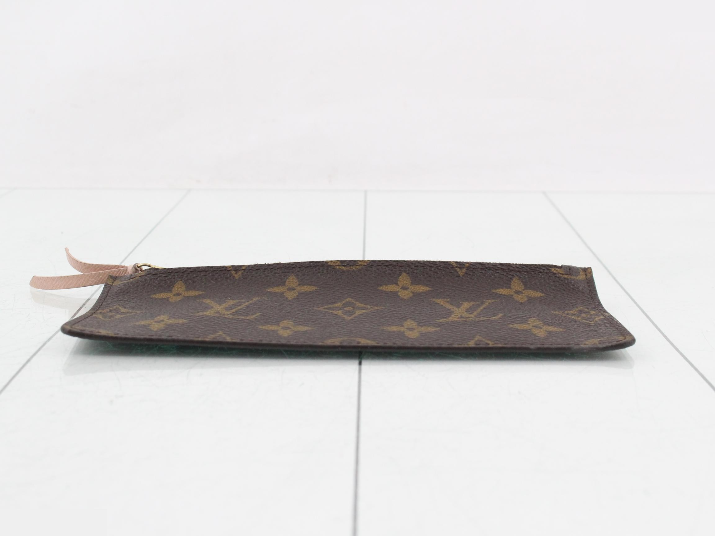 Monogram coin case — view 3