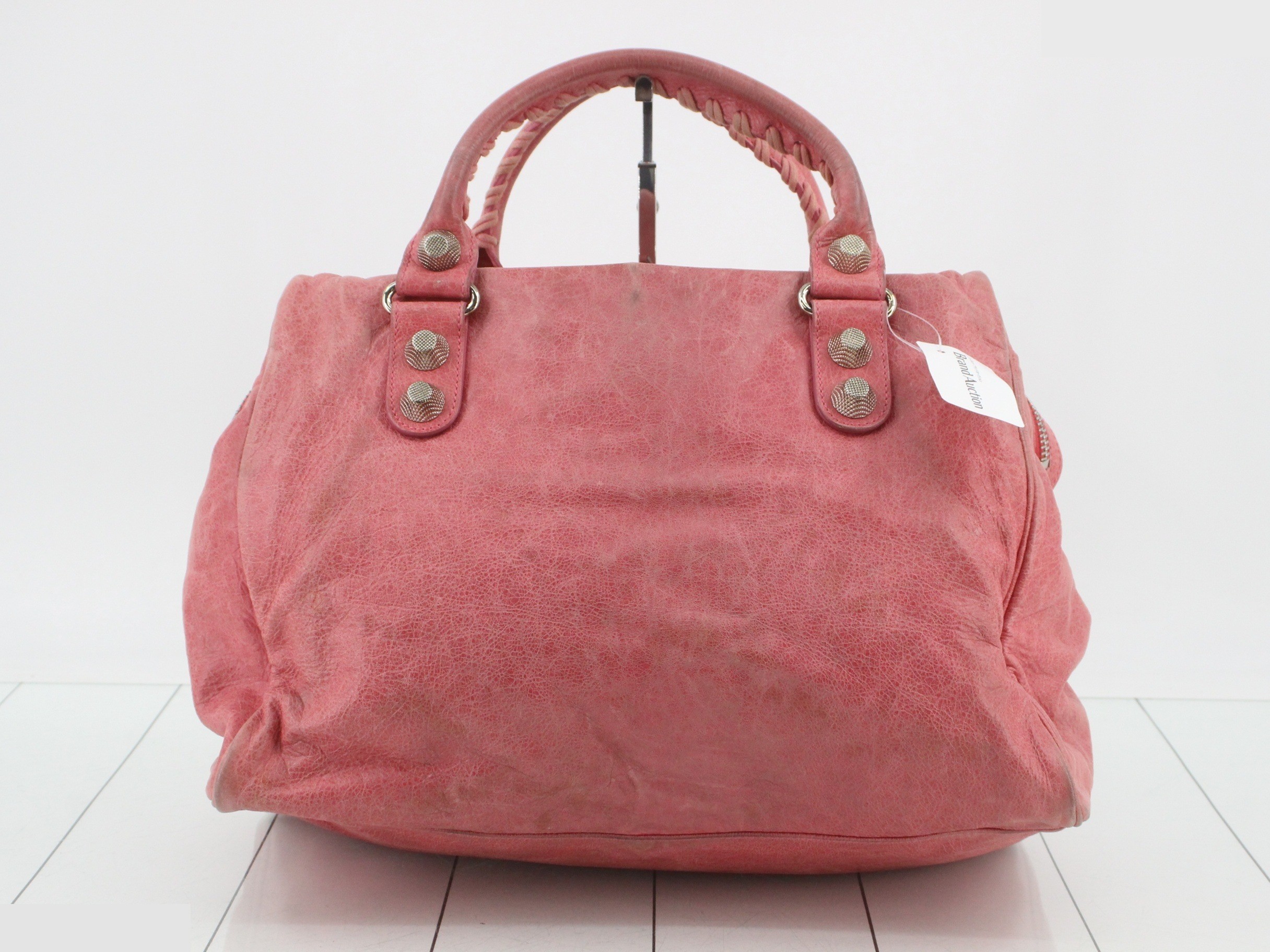 Classic handbag — view 2