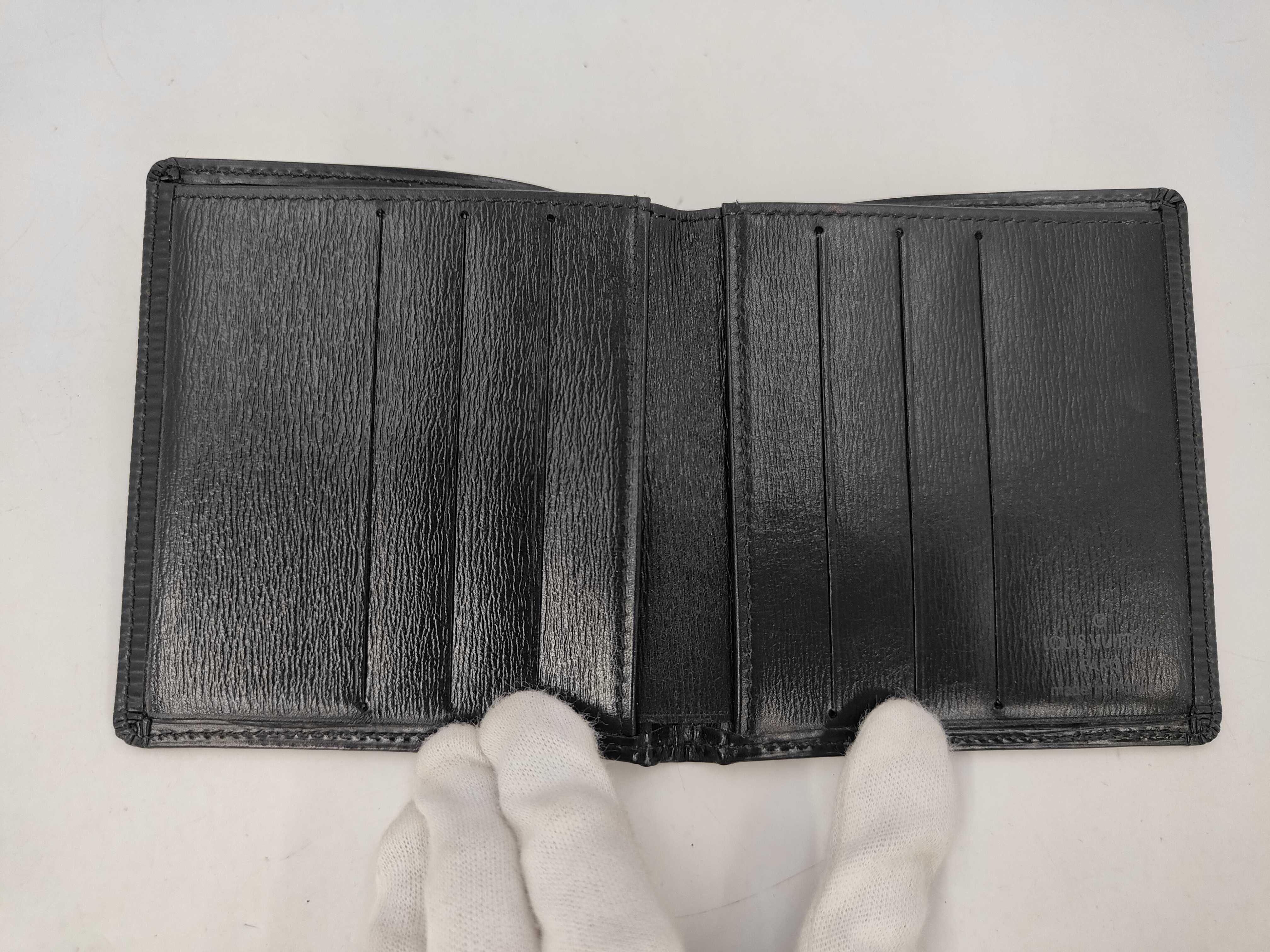 Epi / Folding Wallet / Leather Wallet — view 4